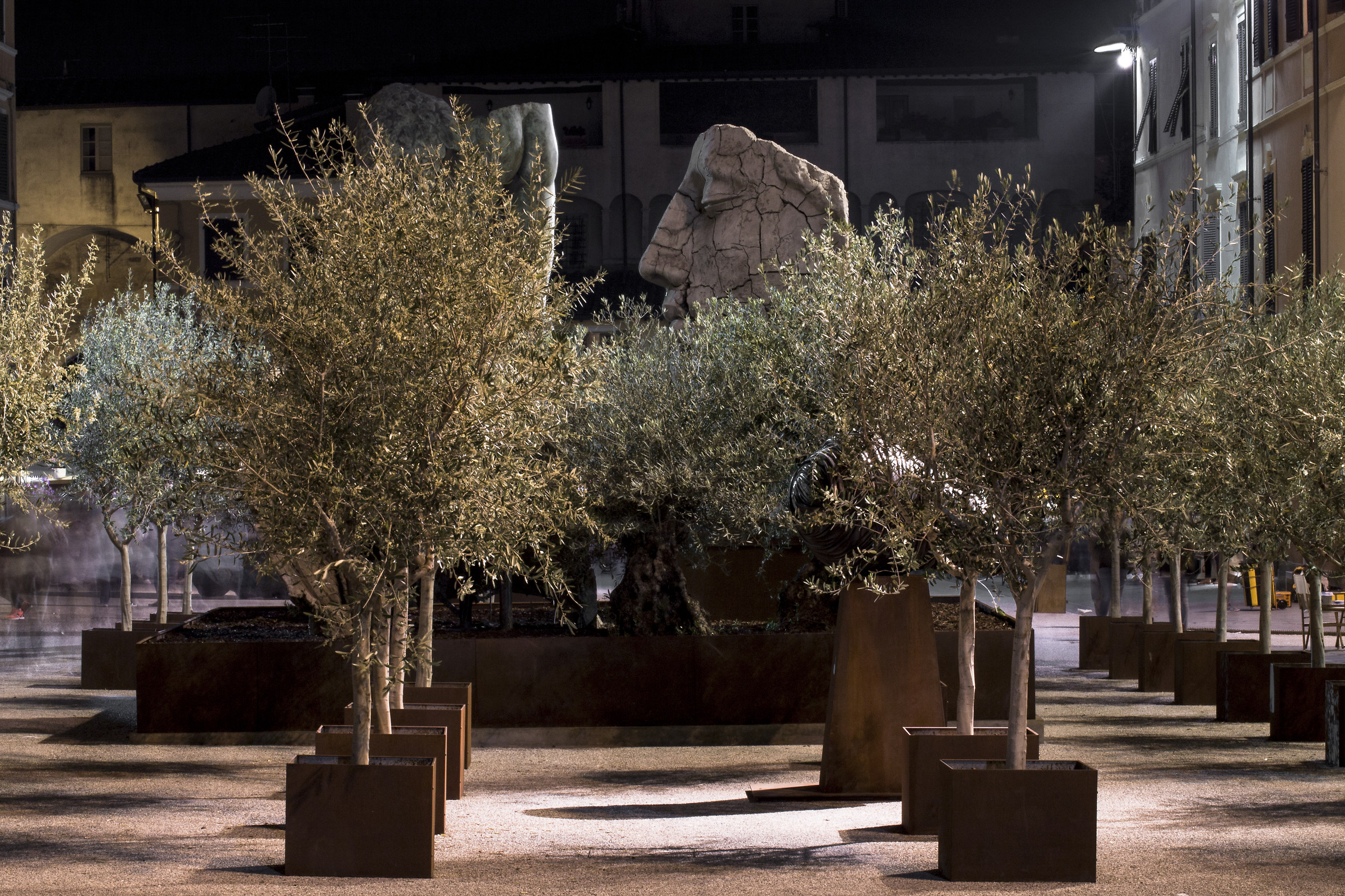 Mitoraj, Pietrasanta 10 May to 30 August 2015