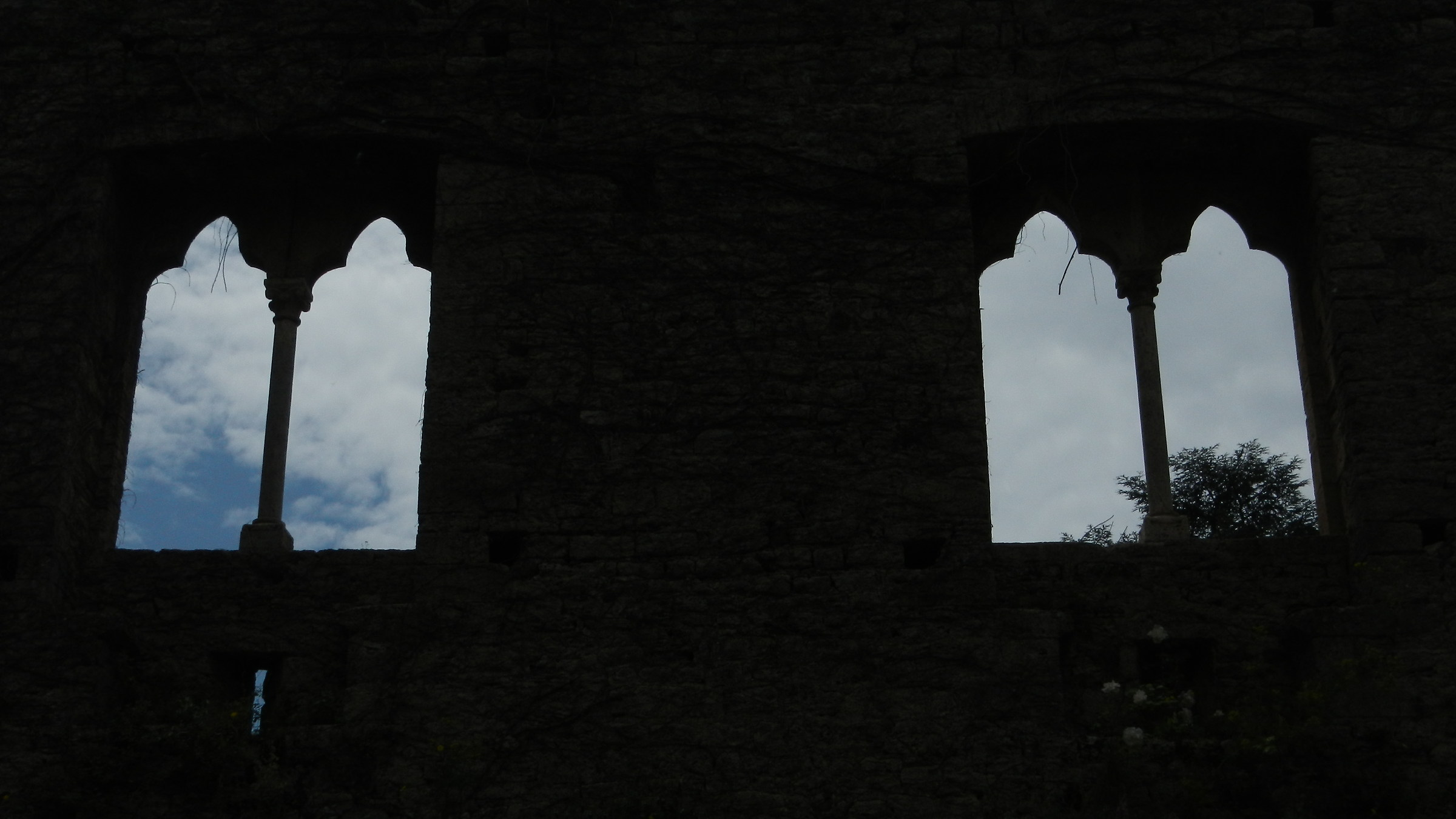 Contrasti medievali a Ninfa