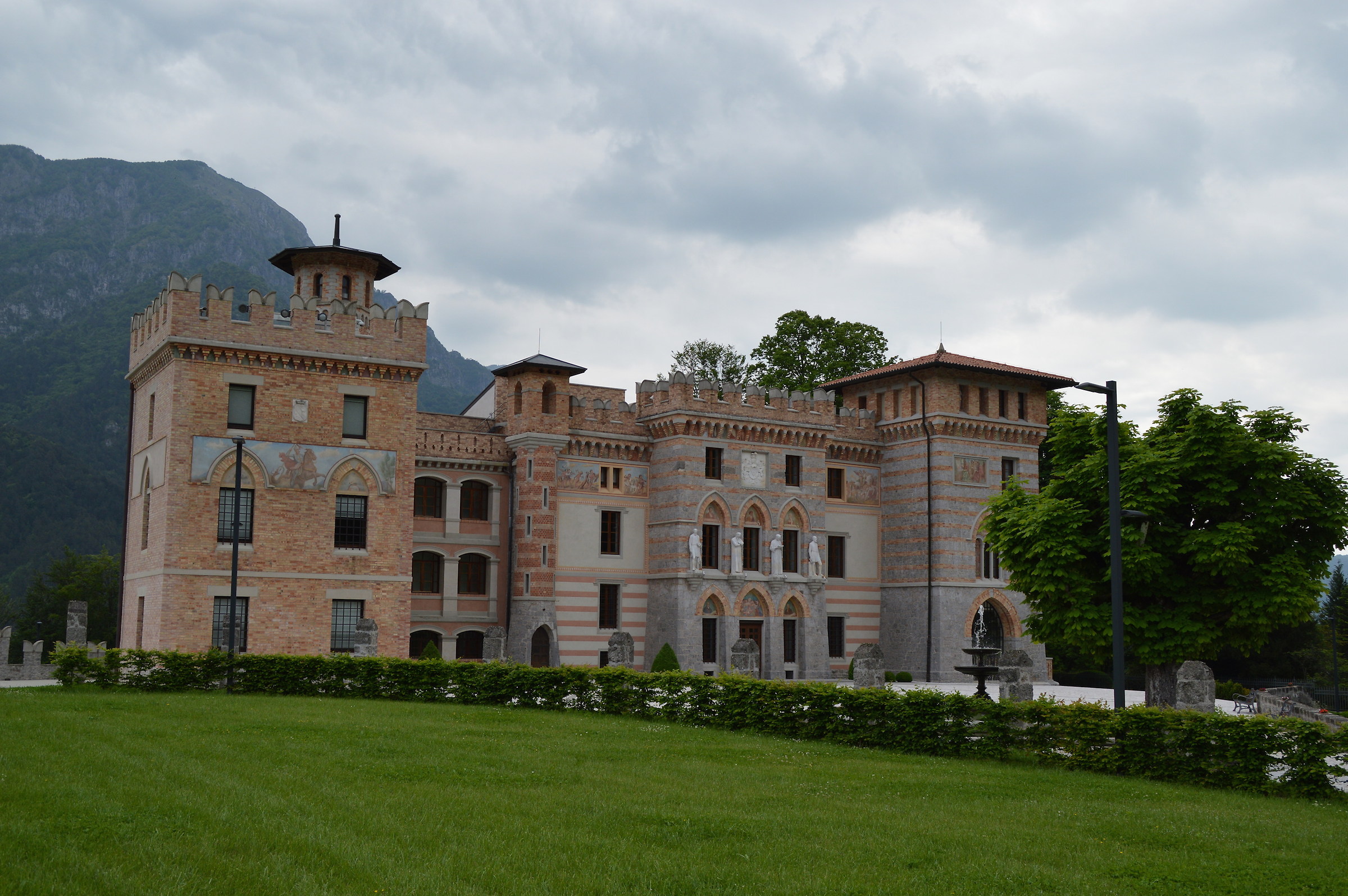 Pielungo castello Ceconi2