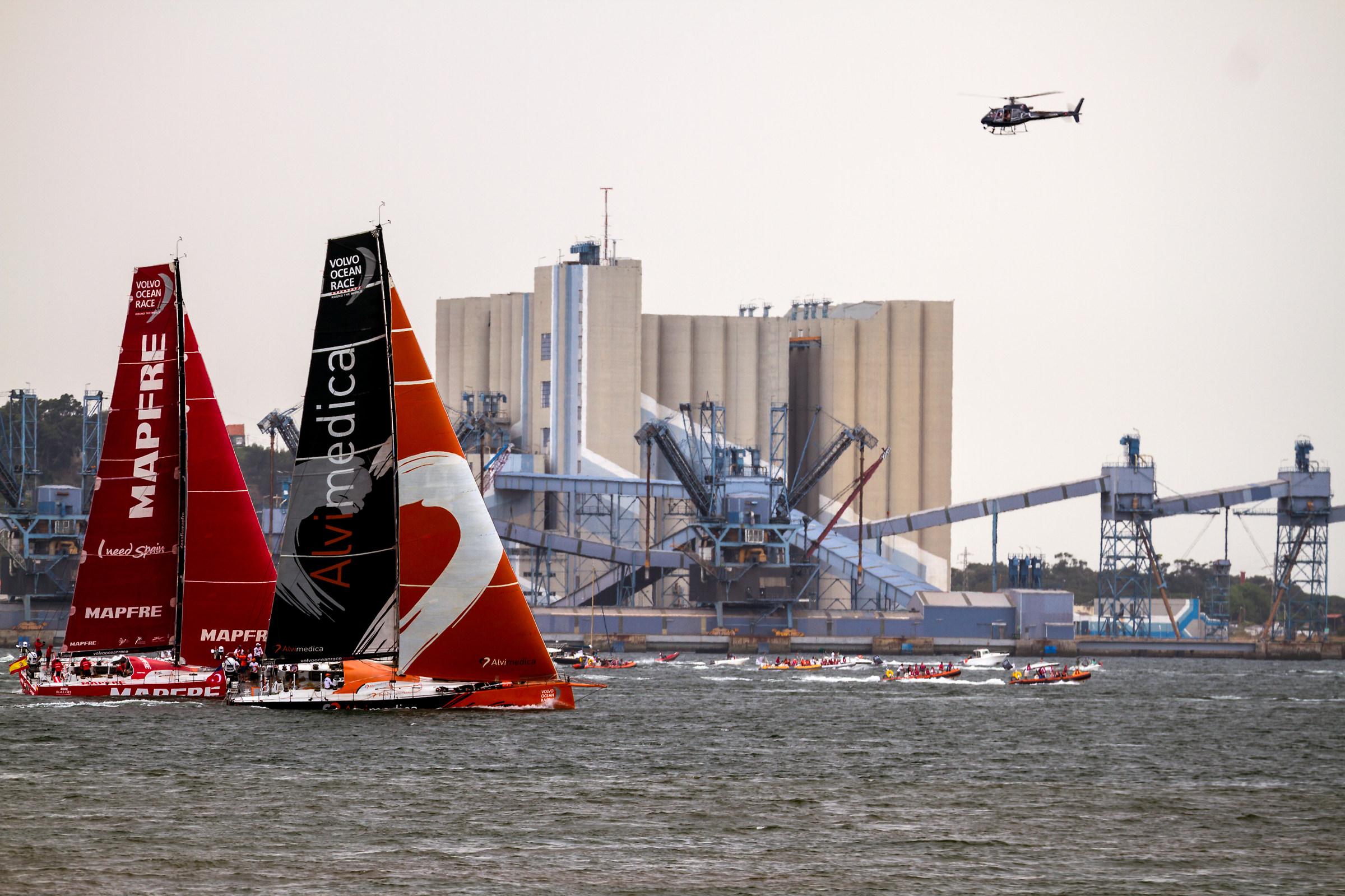 Volvo Ocean Race / start Leg 8: Lisbon-Lorient