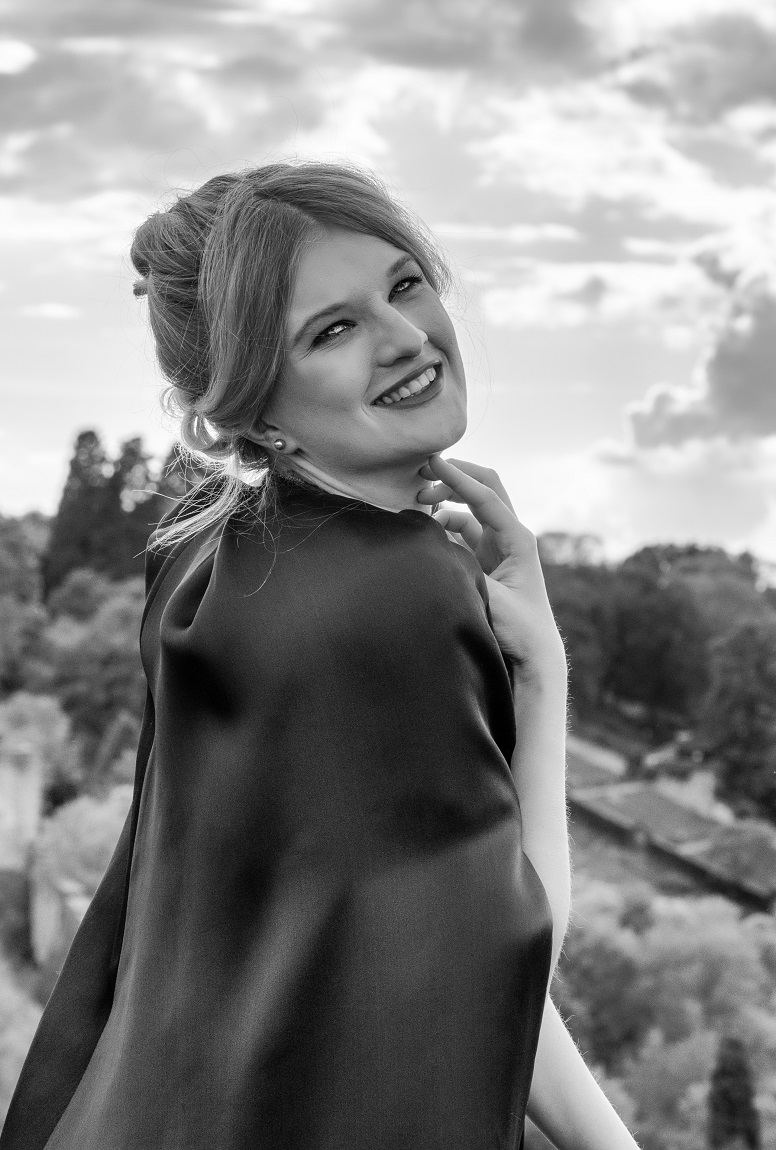 "pipistrella" bionda