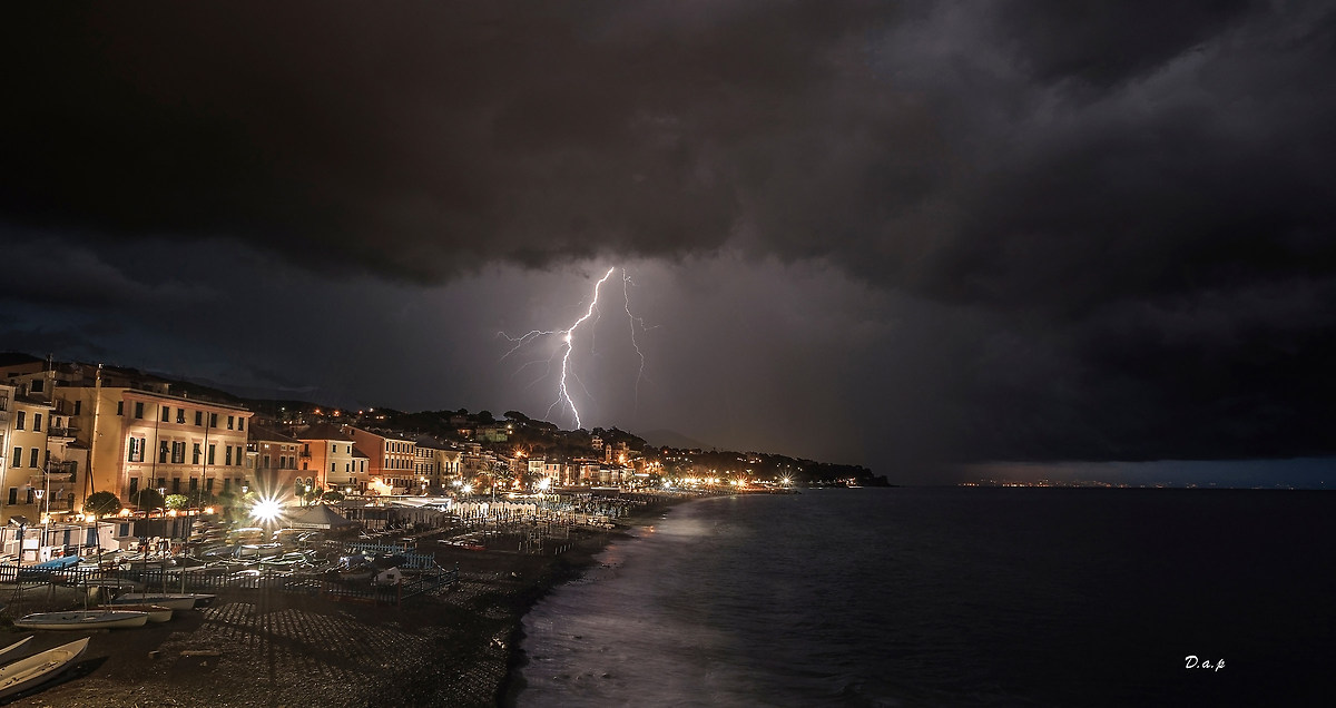 Celle Ligure & fulmine