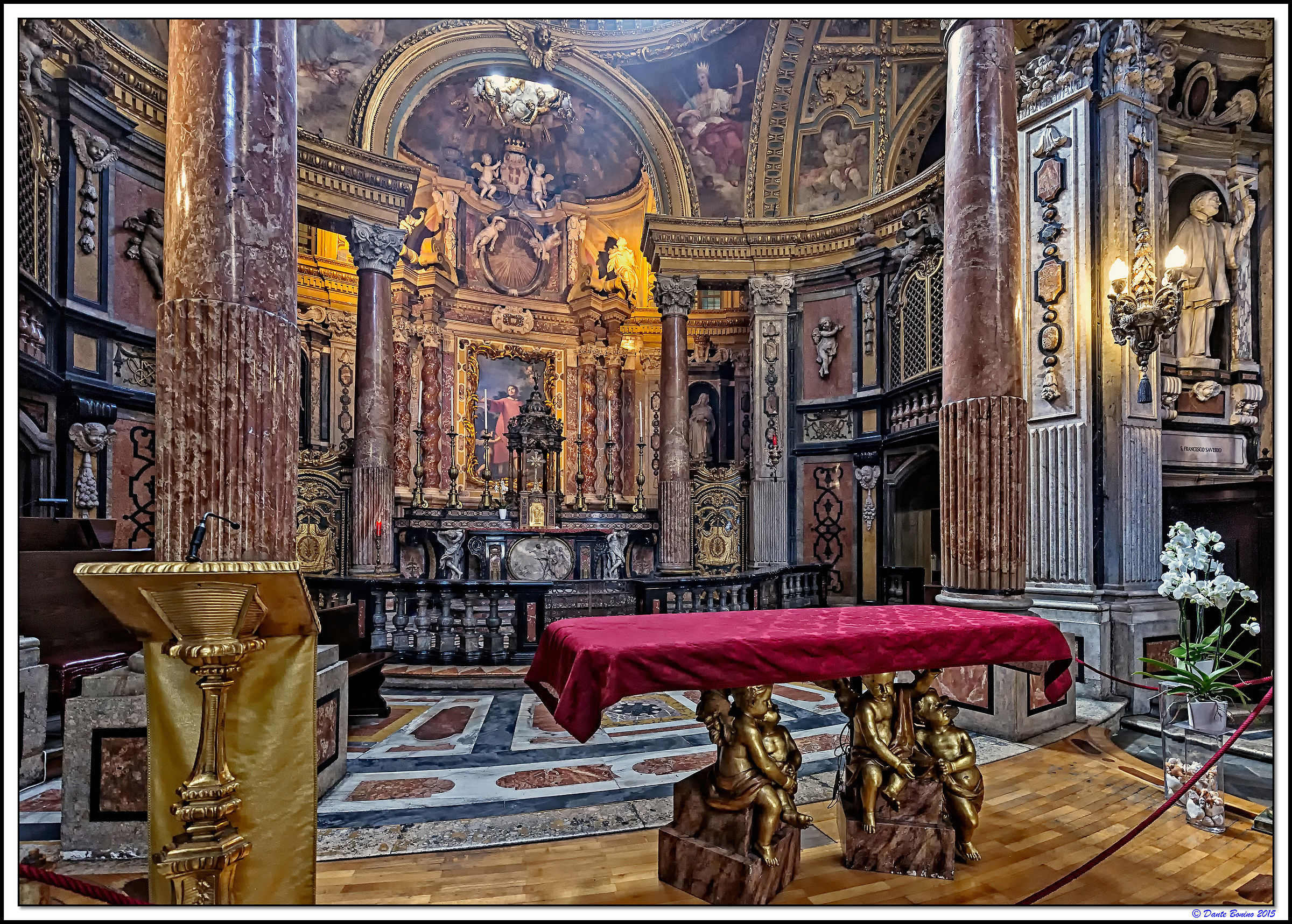 Church of San Lorenzo: Presbytery