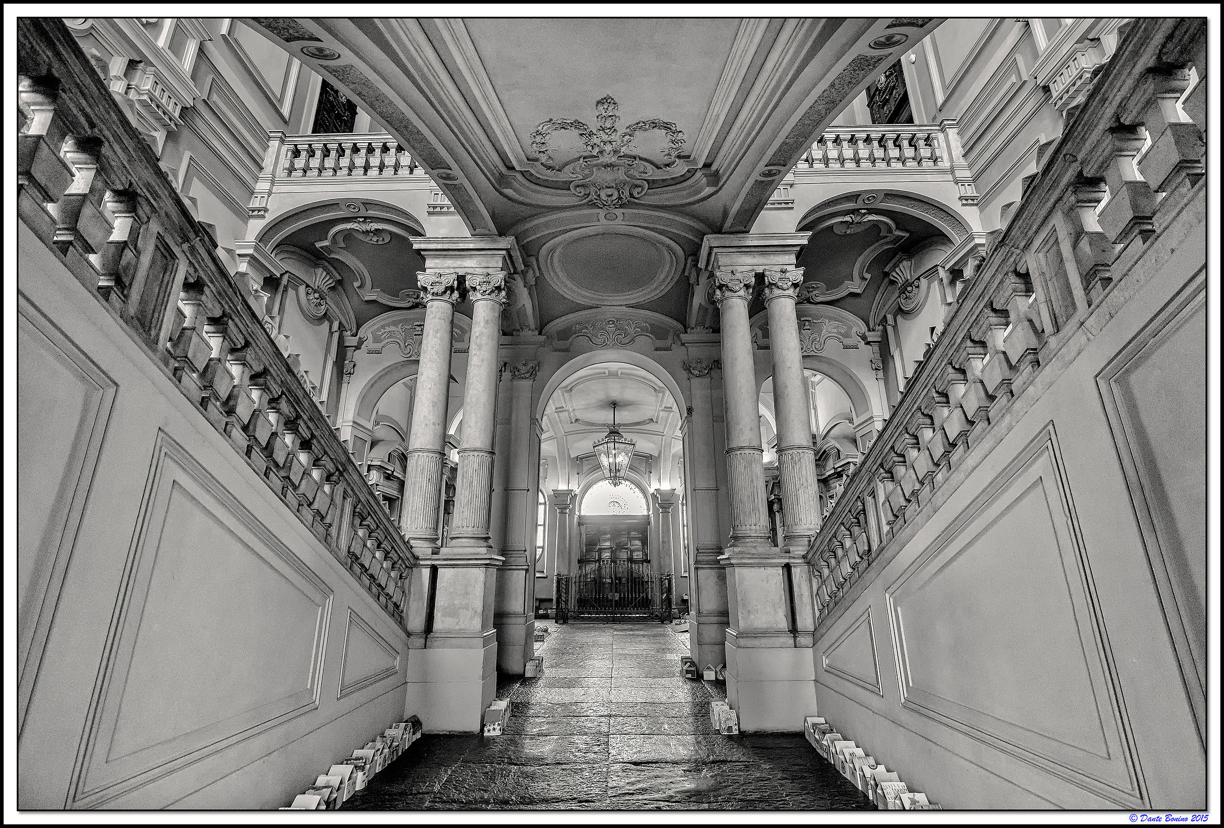 Palazzo Barolo: Scala scissor