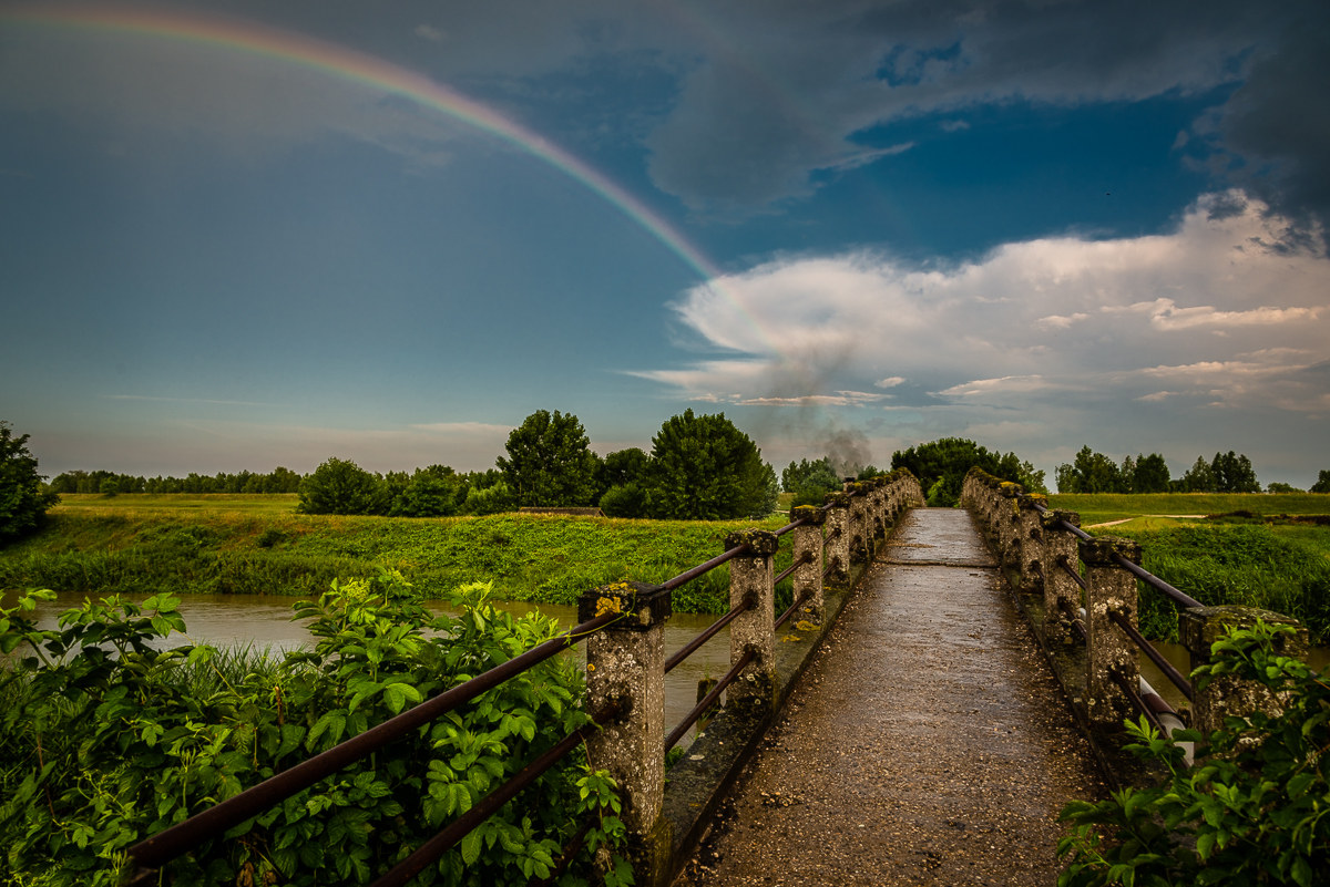 Un ponte verso l'arcobaleno