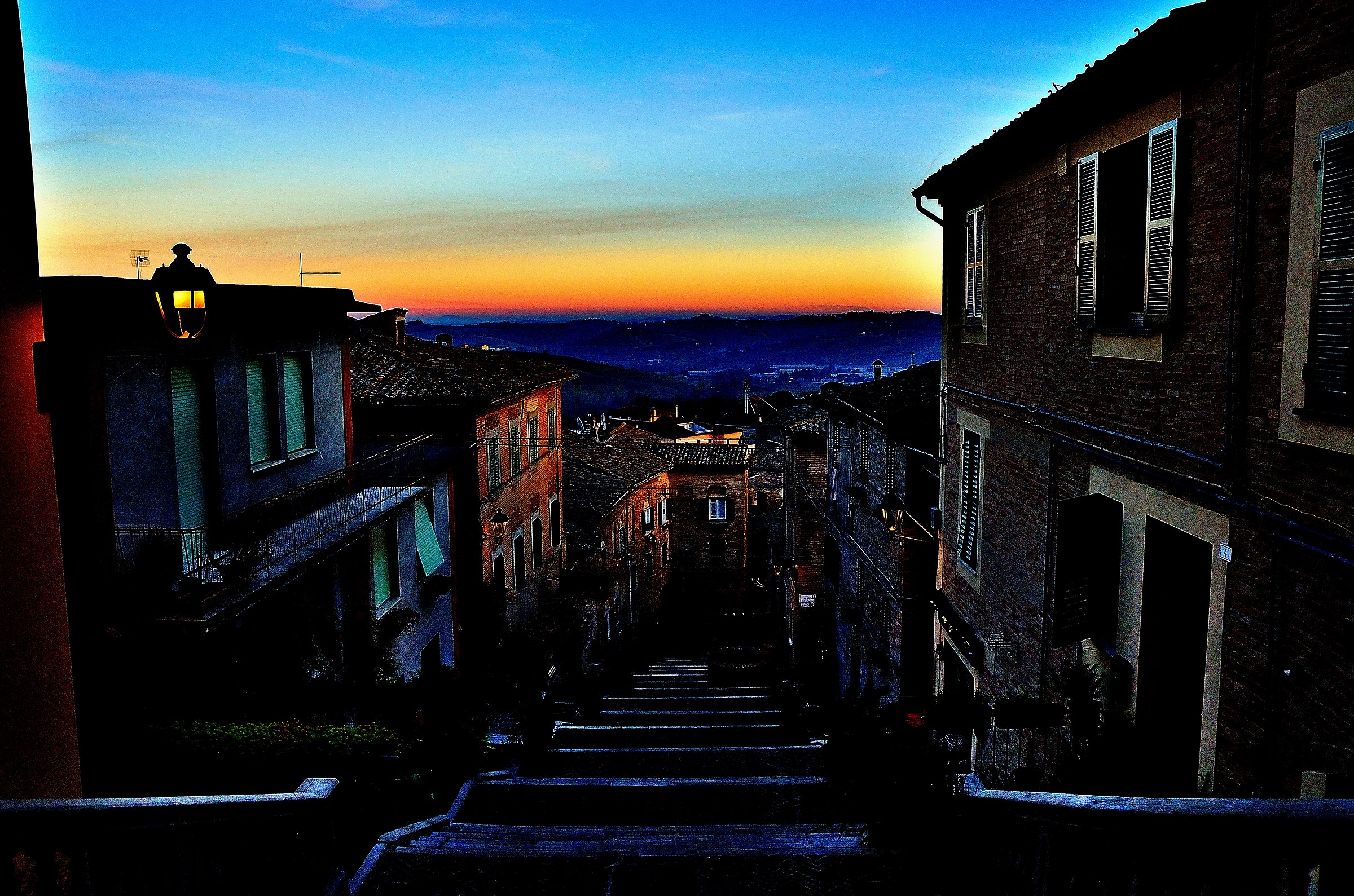 Tramonto nel Medioevo