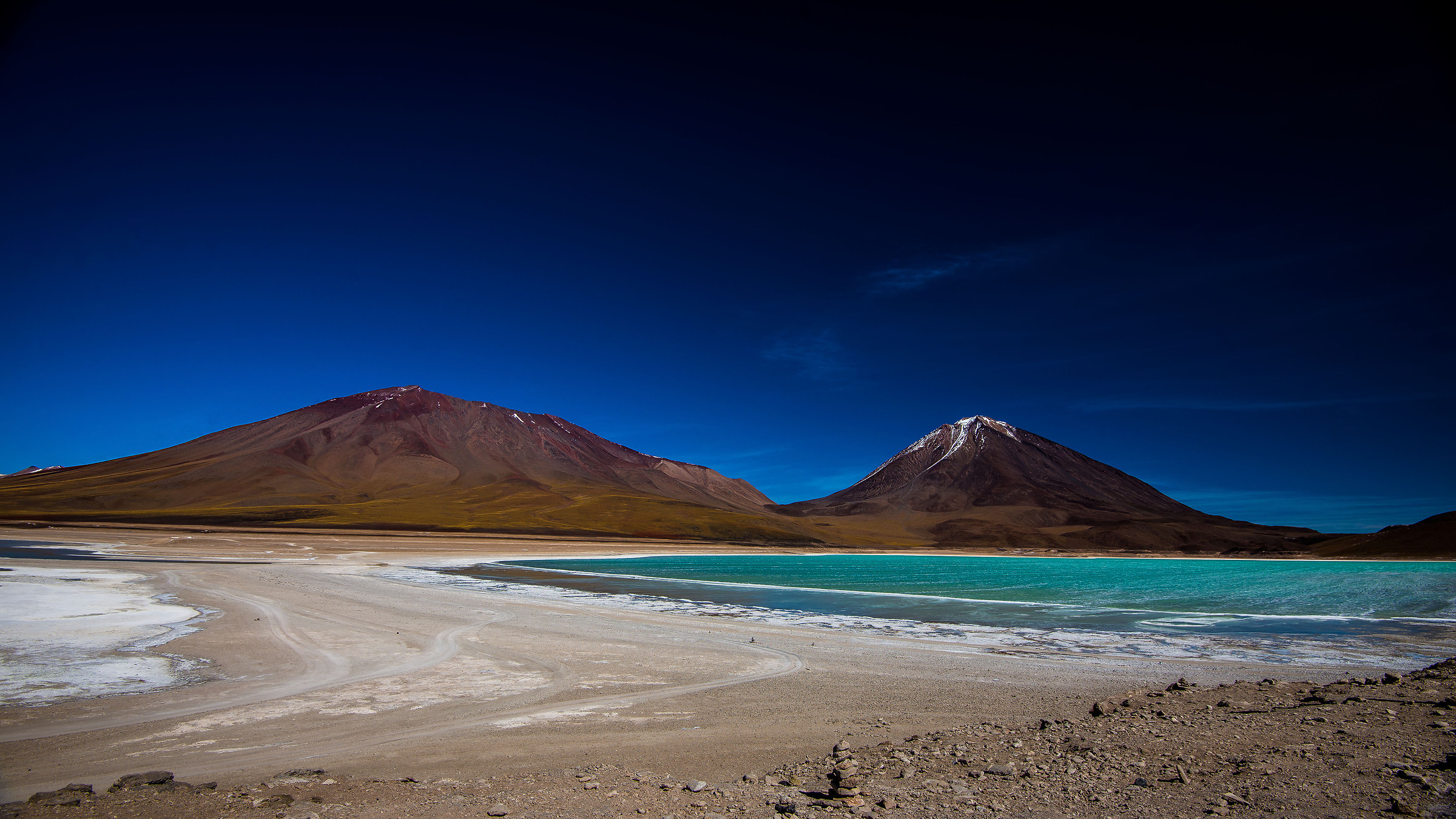 Laguna verde e vulcano Licancabur