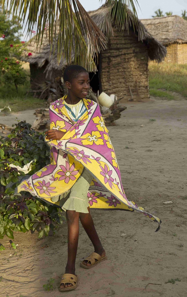 Kenya: Young girl