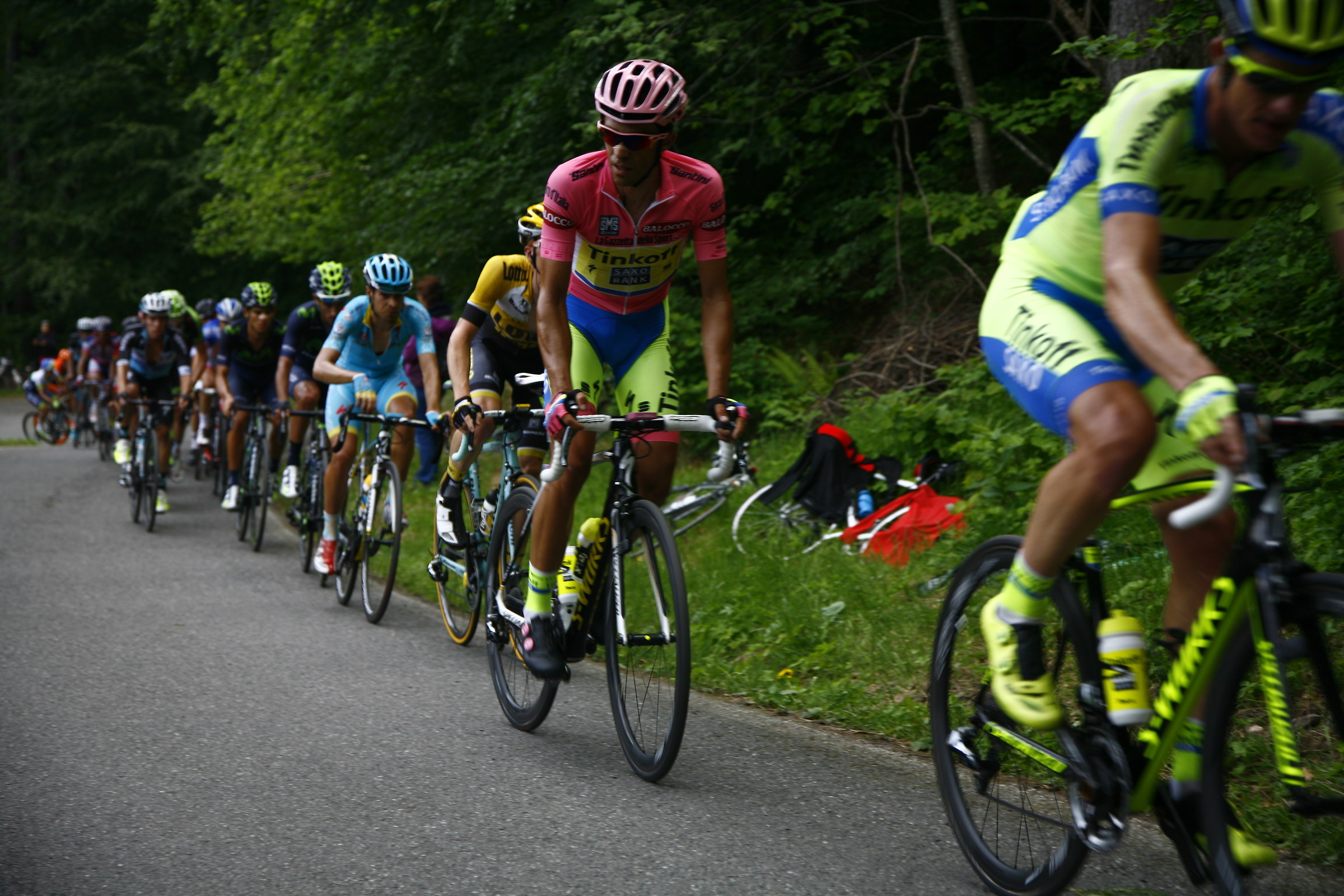 Il campione in maglia rosa
