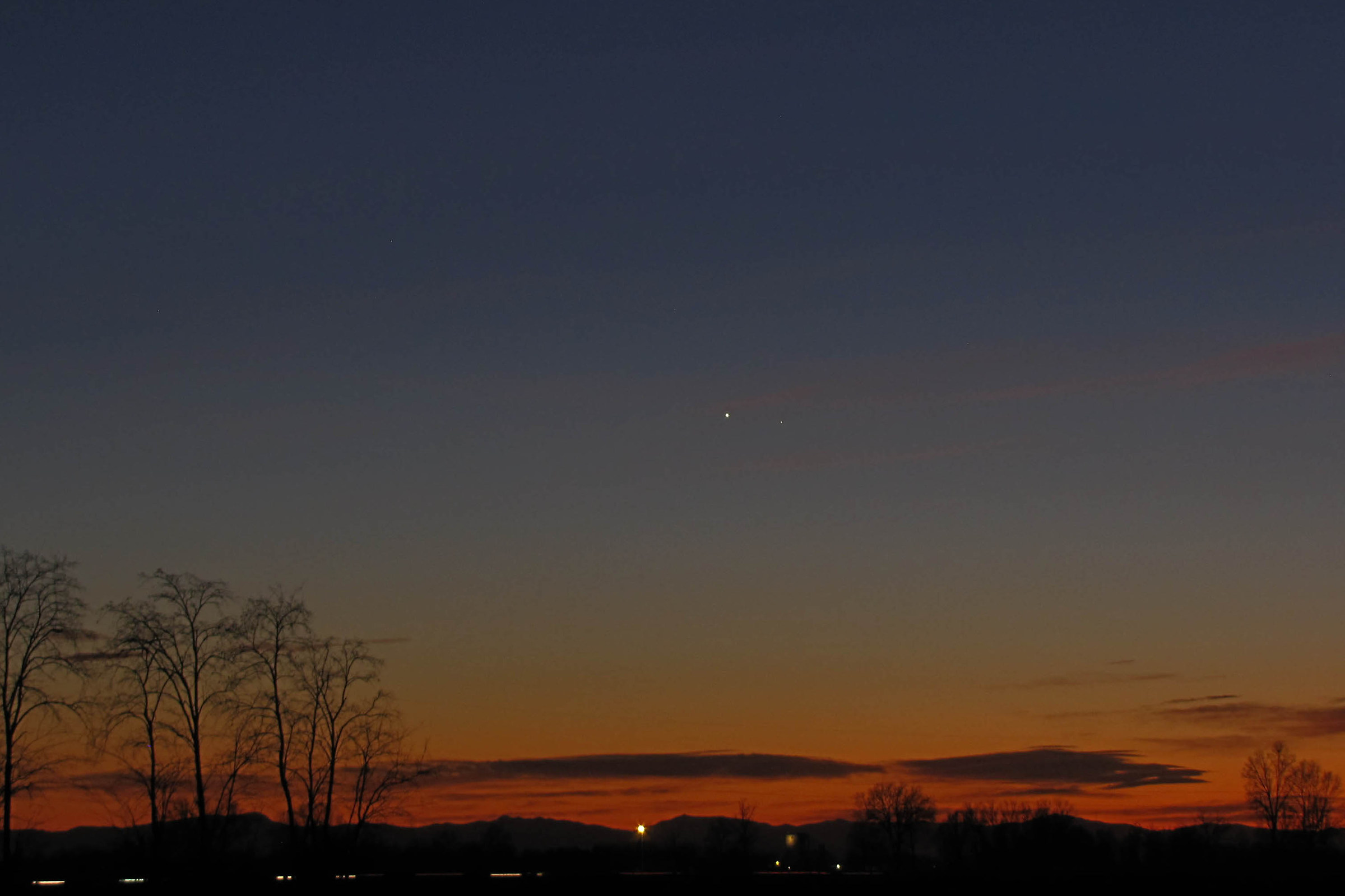 Venus Conjunction Mercury 12gennaio2015