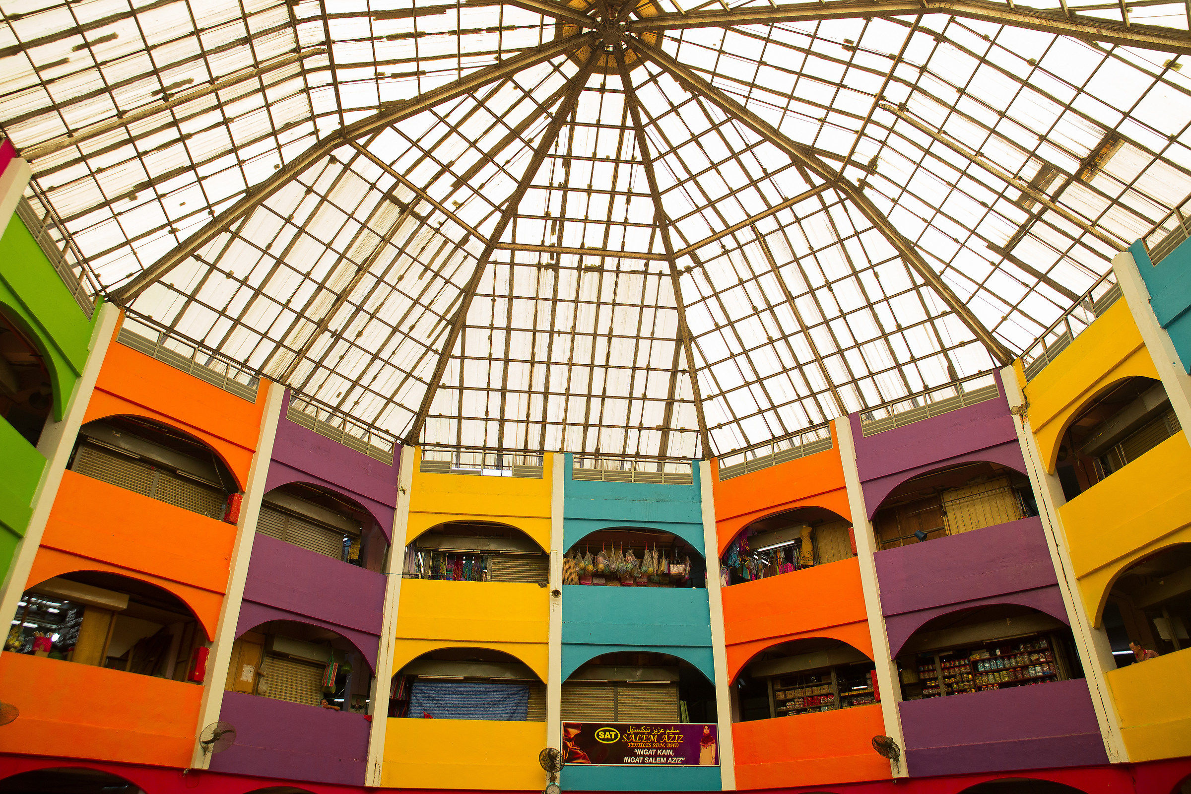 Pasar Siti Khadijah.