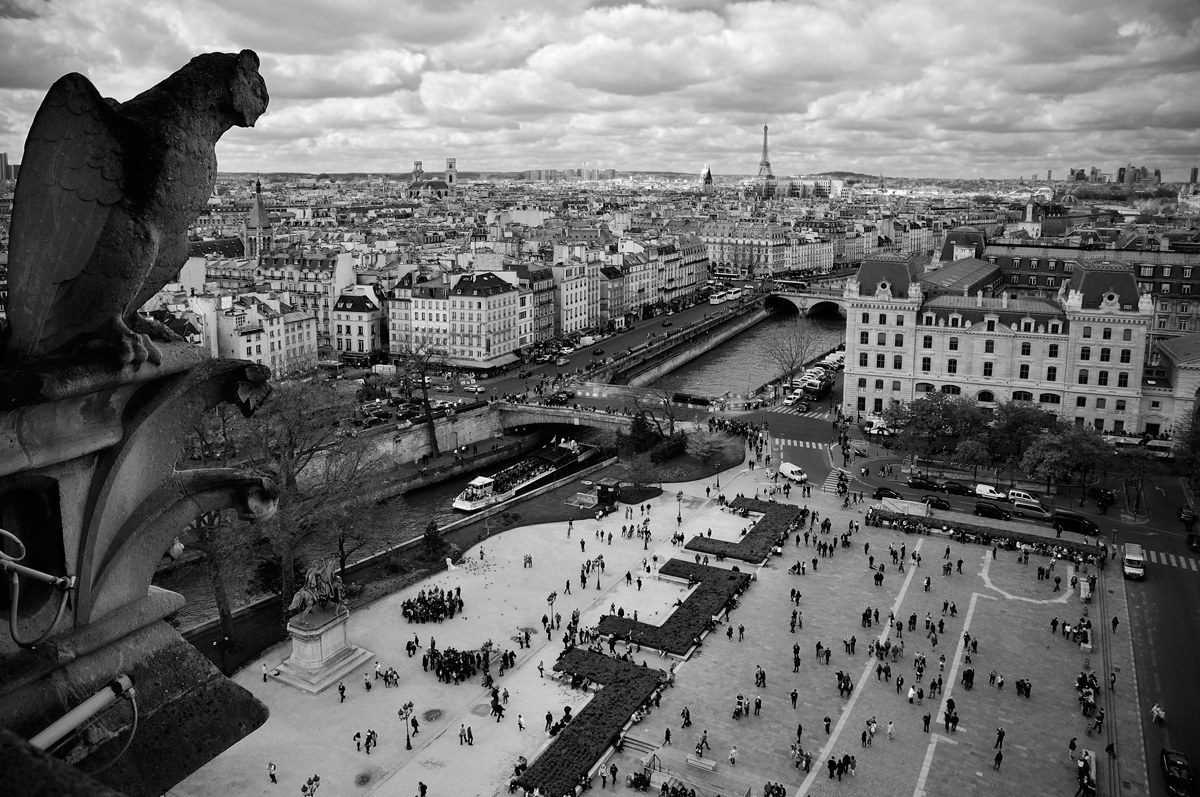 Il passato che guarda al presente - Parigi 20150412