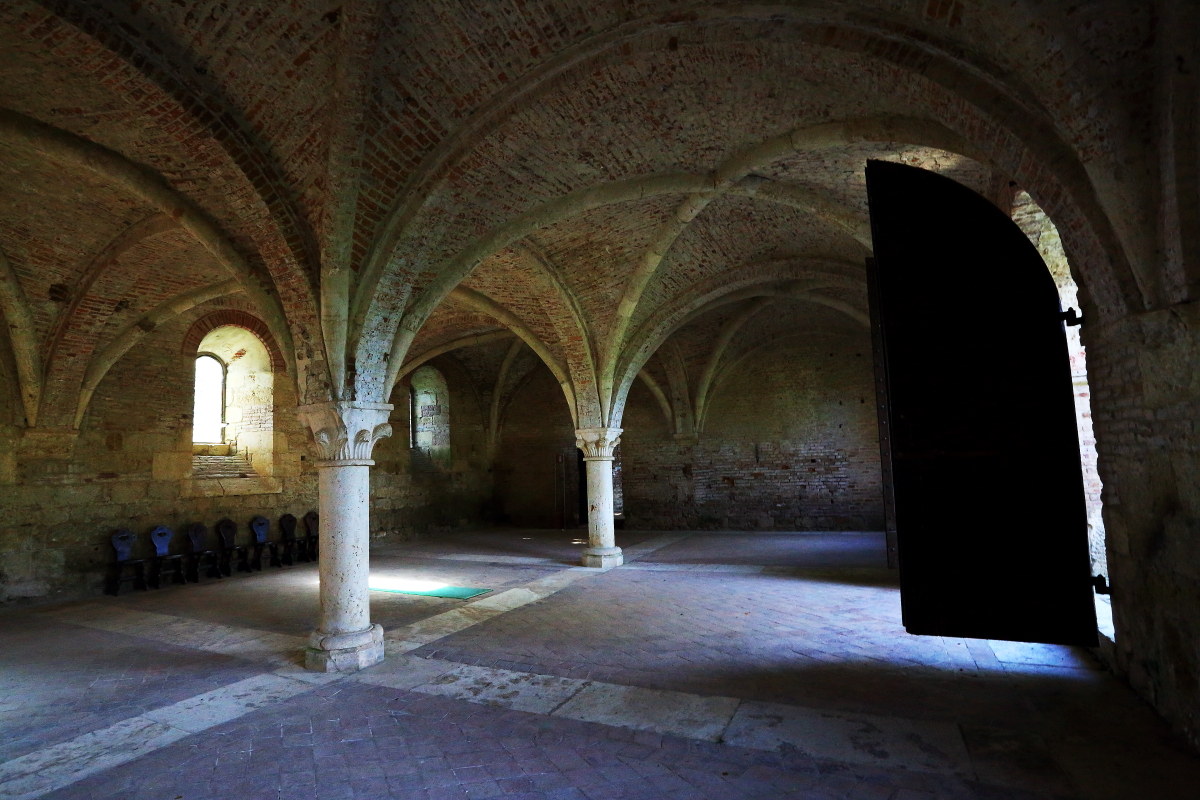 Interno di S.Galgano