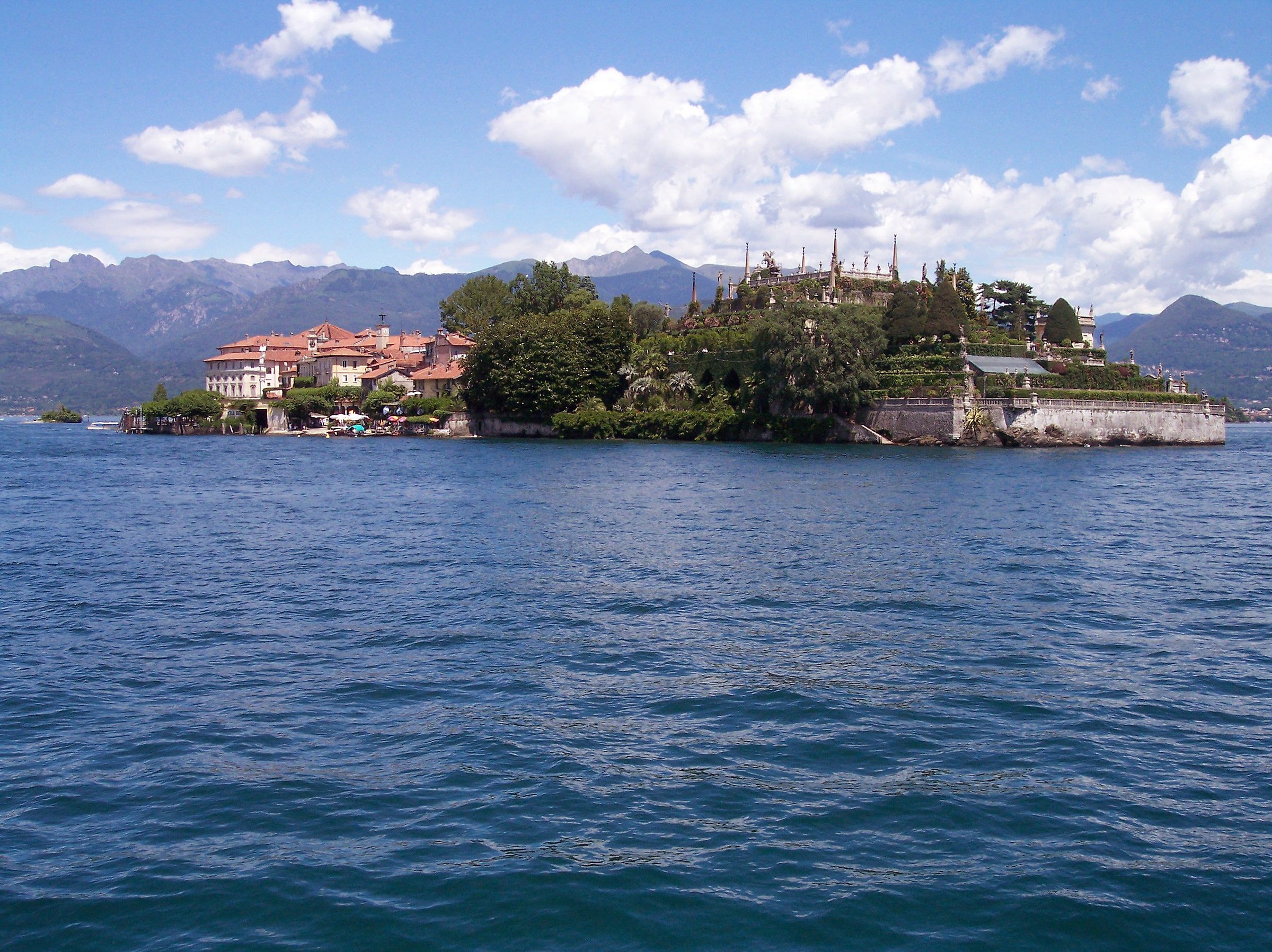 beautiful island (Lake Maggiore)