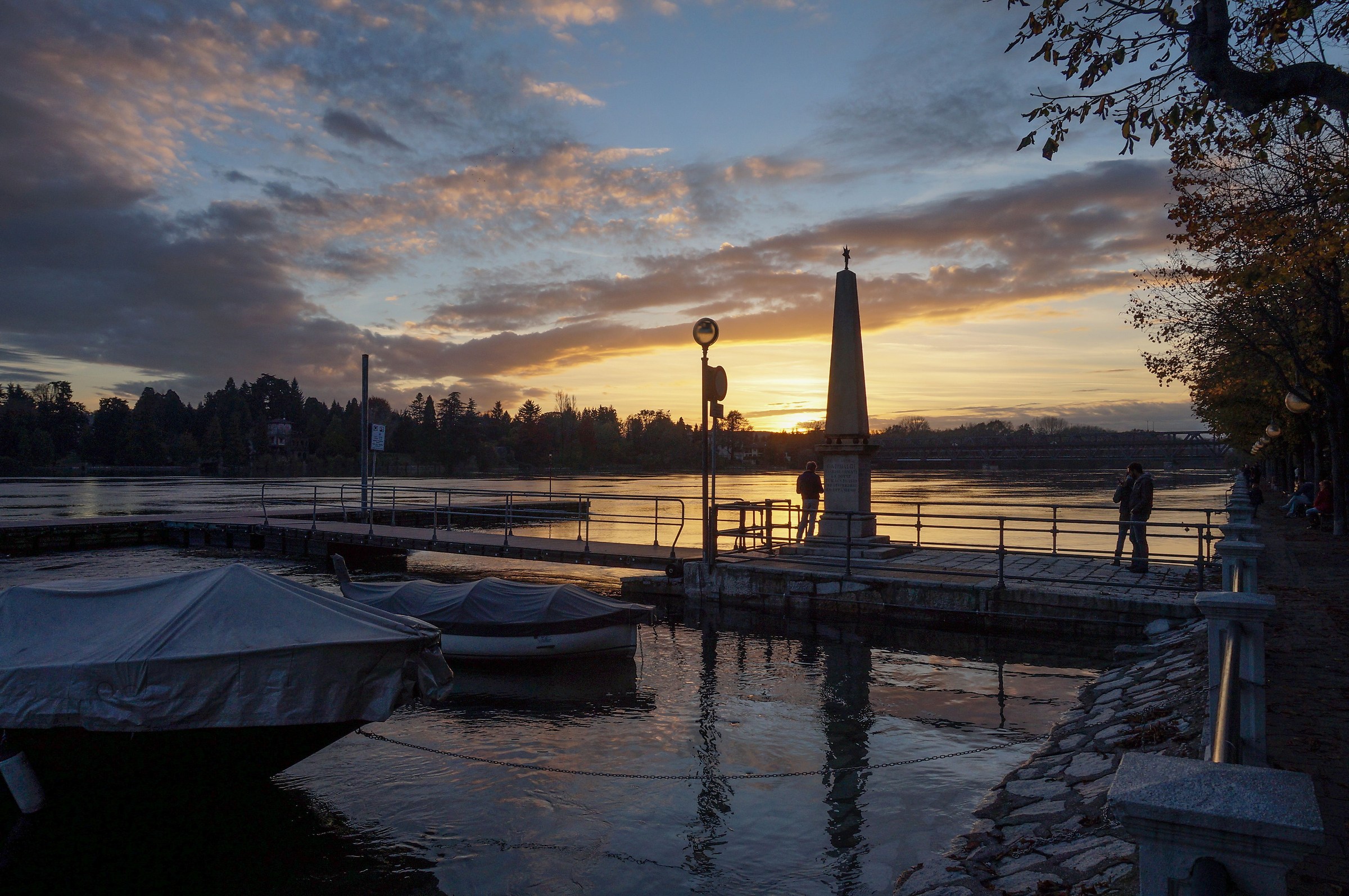 Sabato 8 novembre 2014, h 16.51 (vecchia versione)