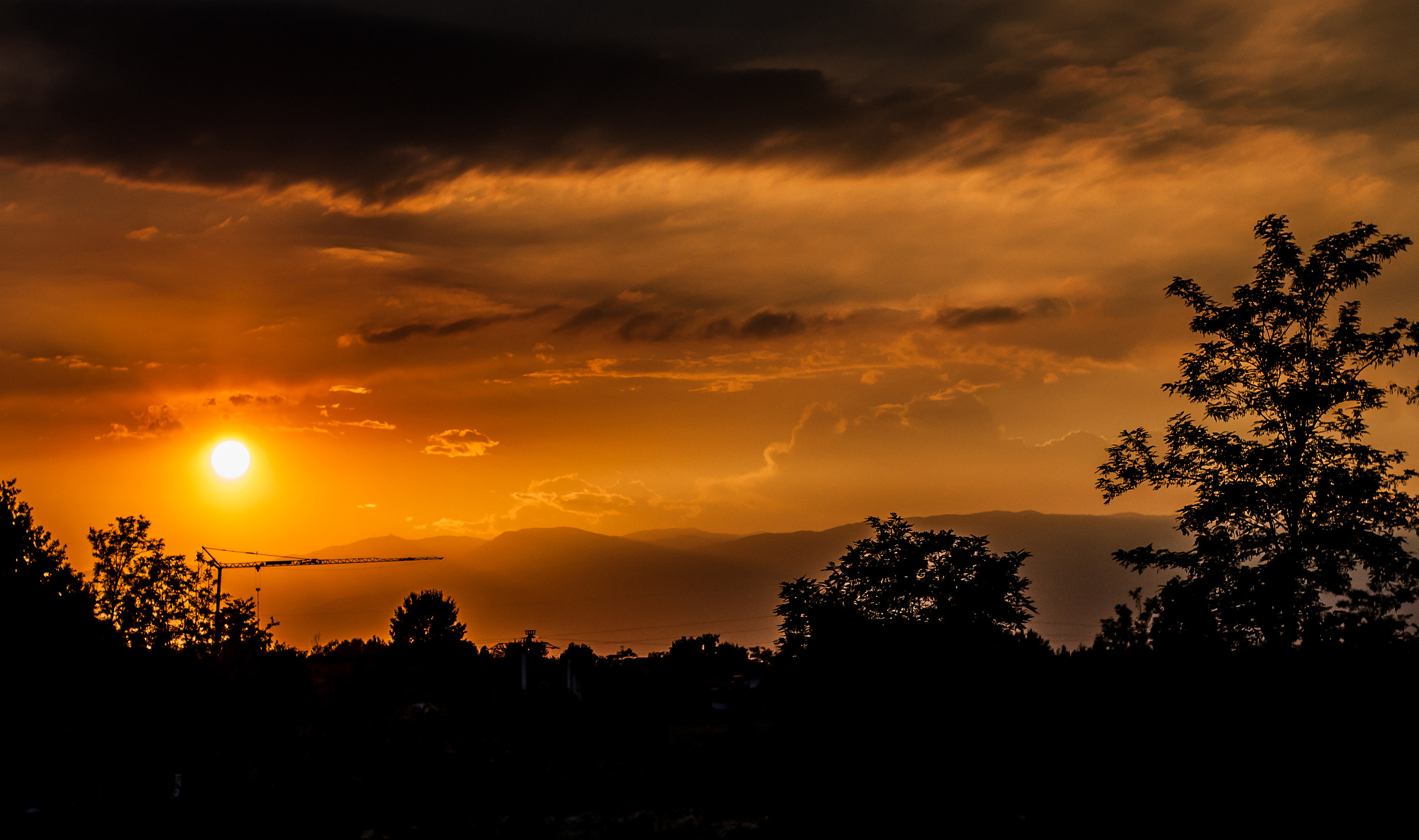 Red sky at night ...