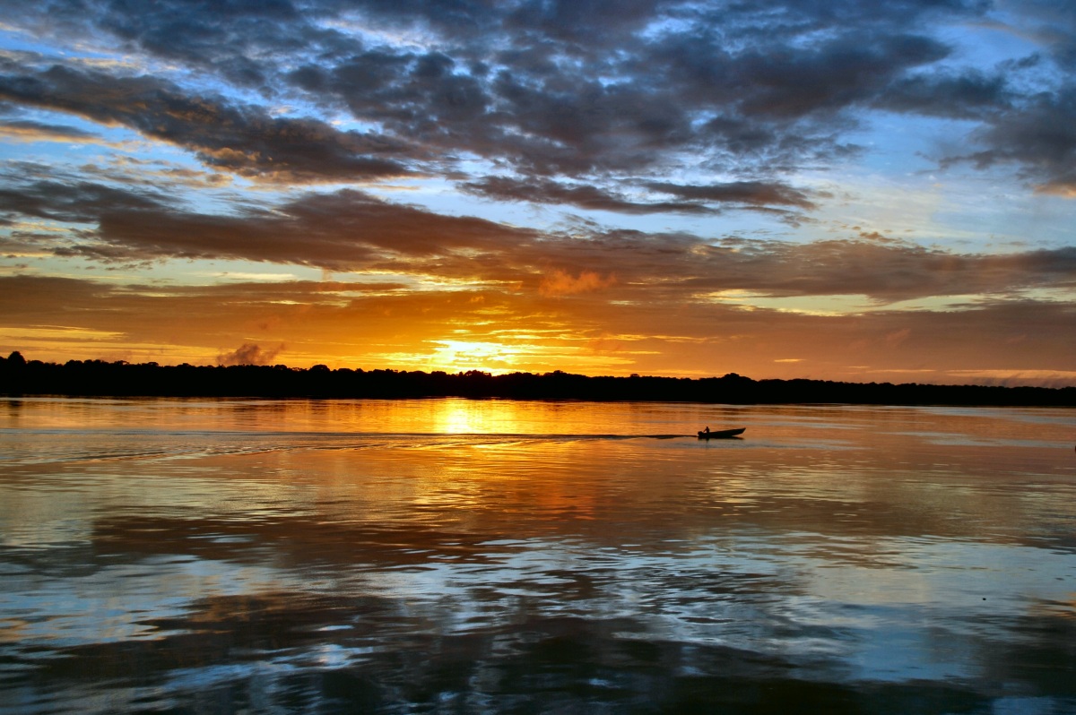 Sunrise at Barcelos [Amazon, Diary of a Journey]