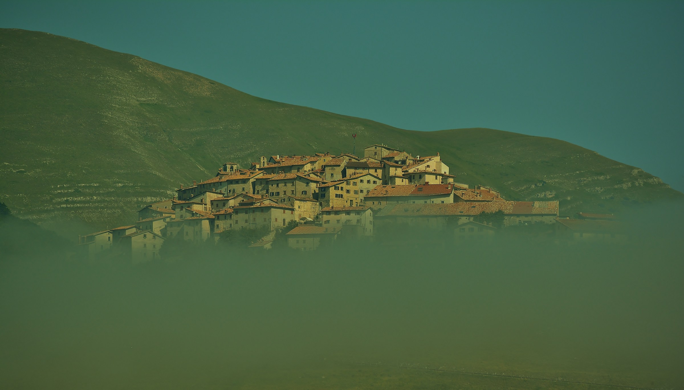 Castelluccio, 08.00. To my gallery