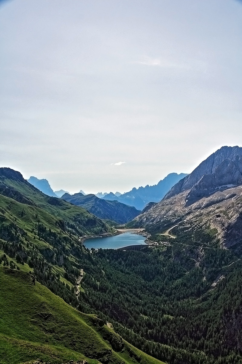 Lago di Fedaia