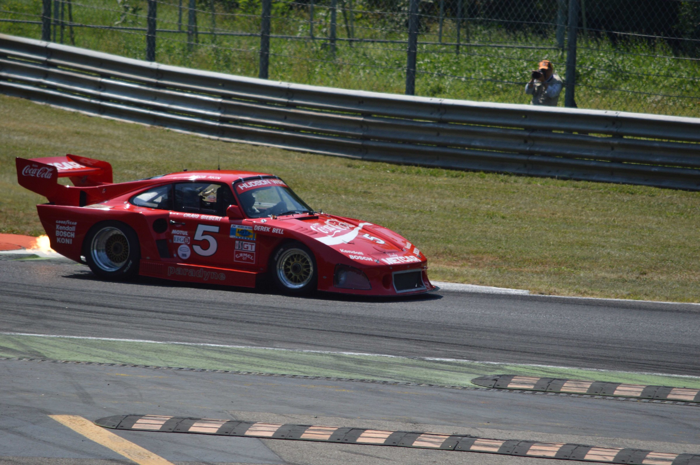Porsche 911 RSR with Flames