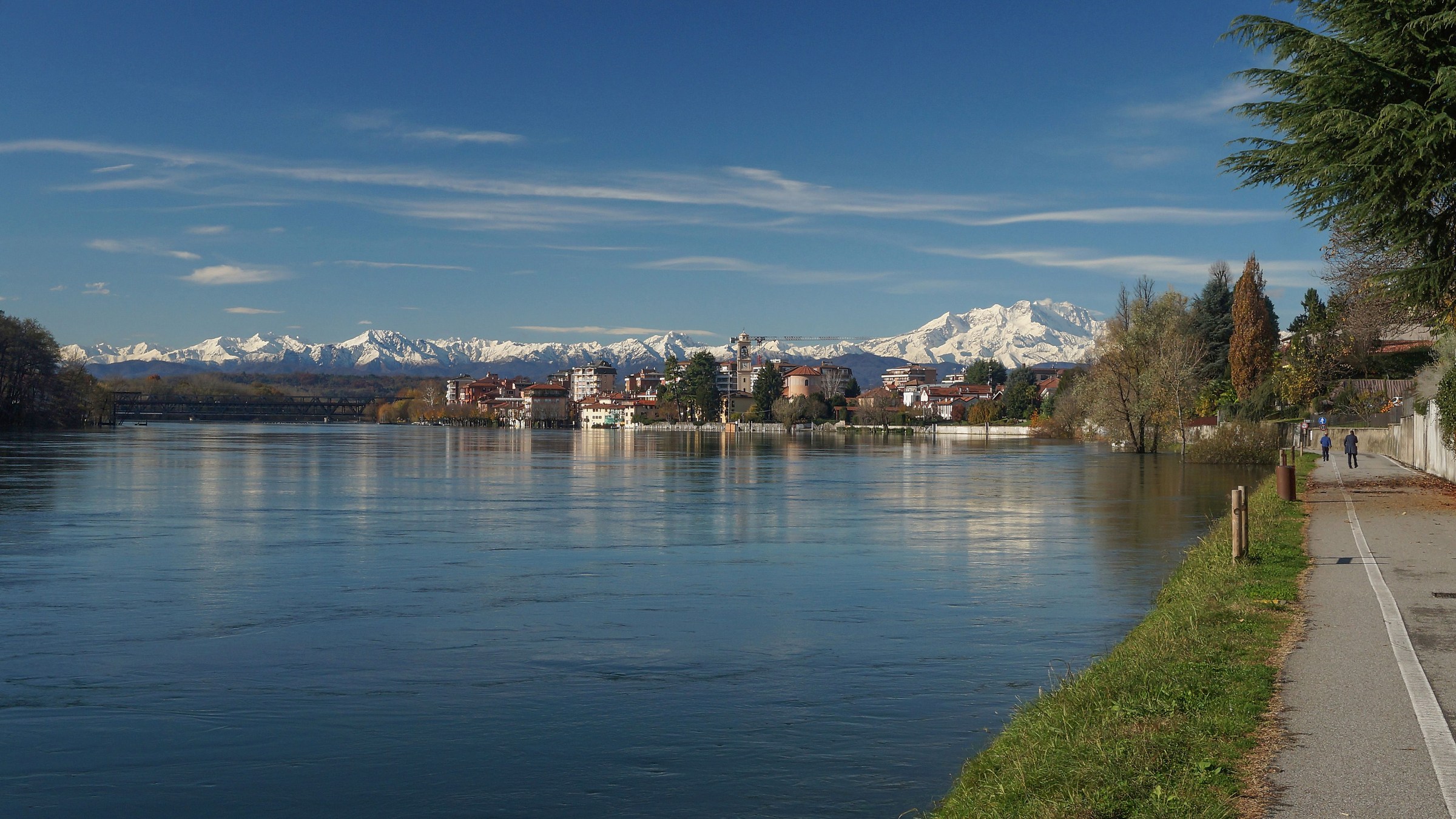 Monte Rosa seen dall'alzaia 4