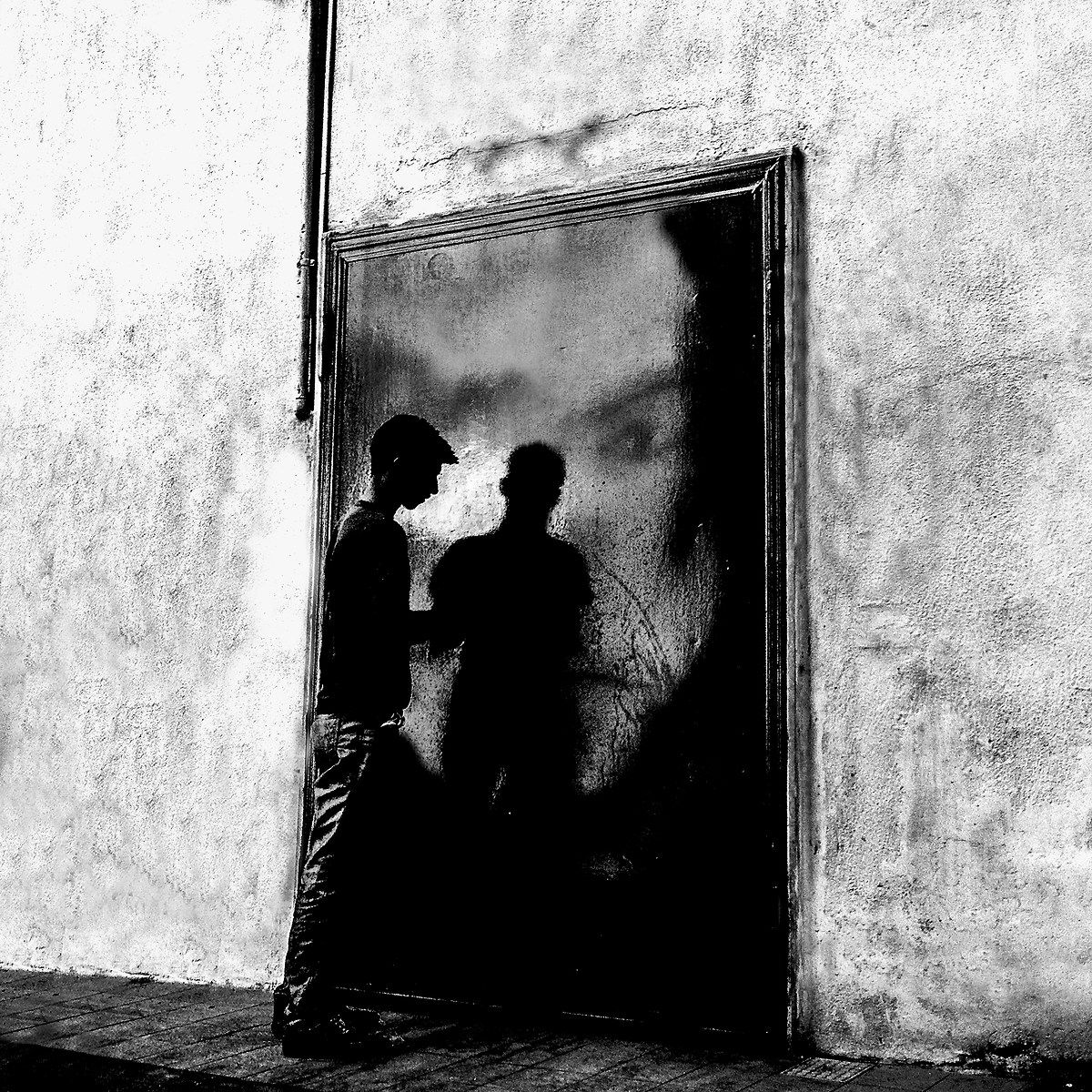 the door of the dark souls