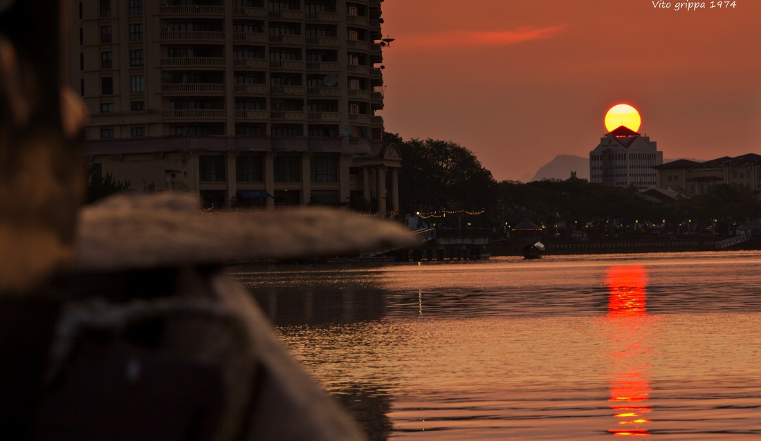 Kutching 0n the boat