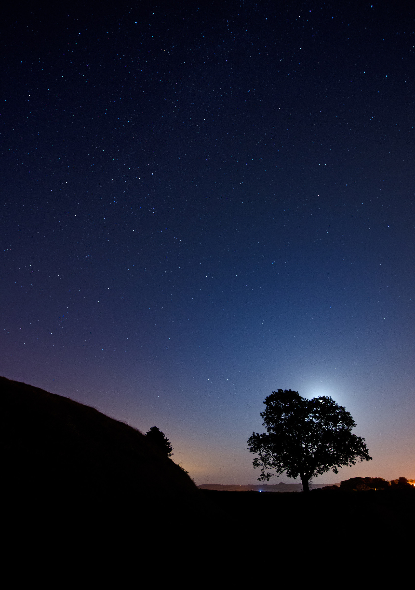 Moonrise, Old Sarum Hillfort