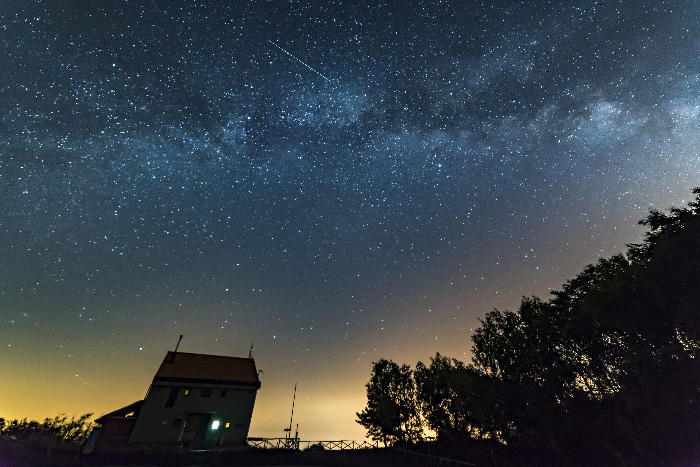 Via Lattea dal rifugio Citelli( Etna)