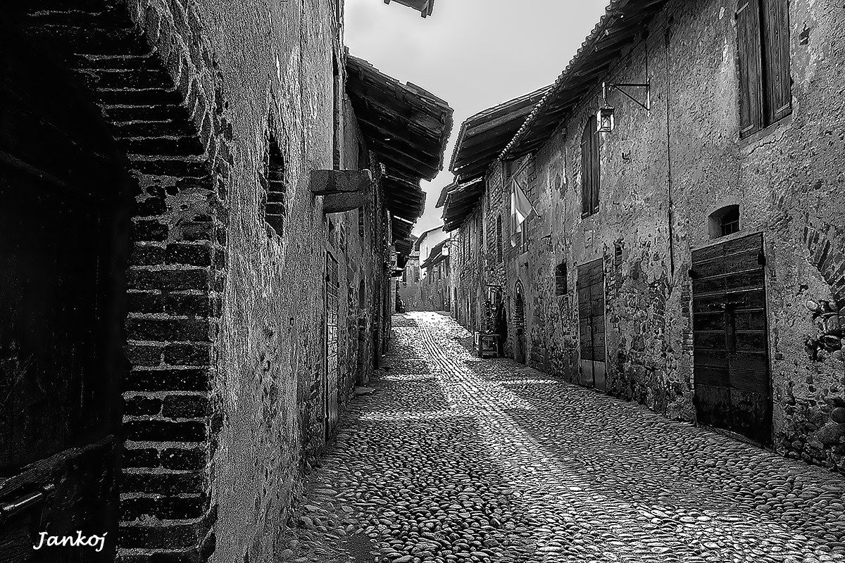 Ricetto di Candelo 2