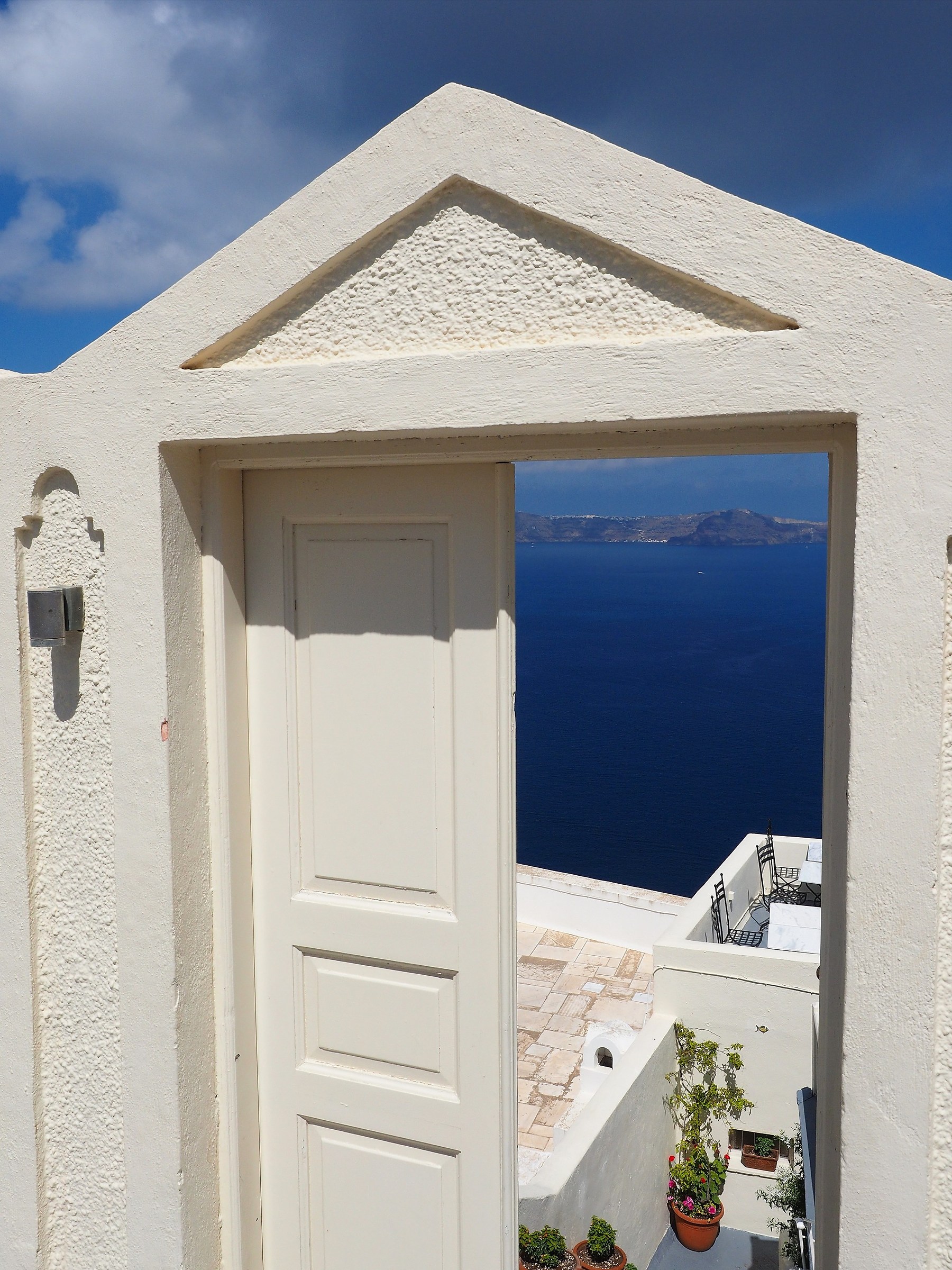 Santorini. La porta verso il mare