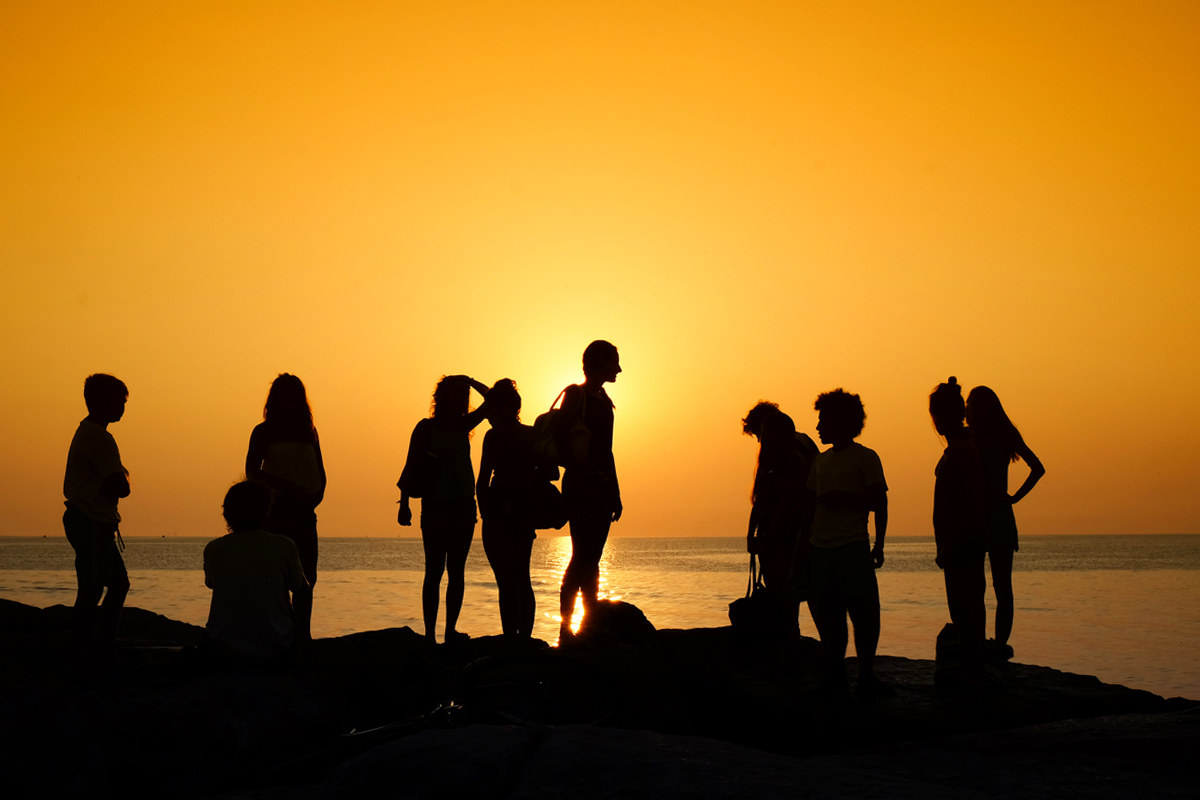 alba al porto di Rimini