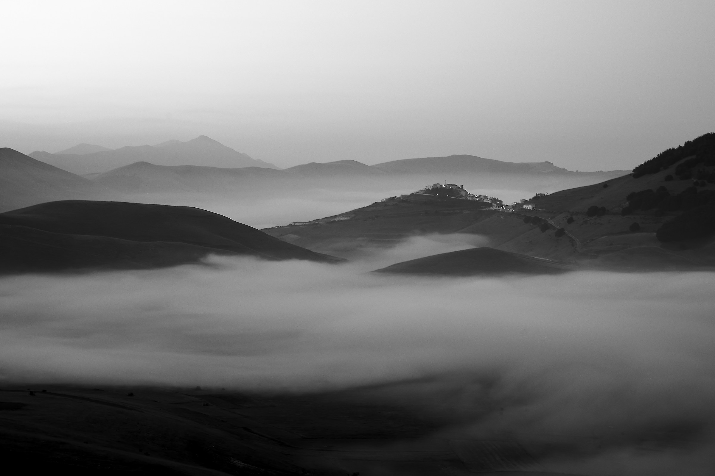 Castelluccio in B/N