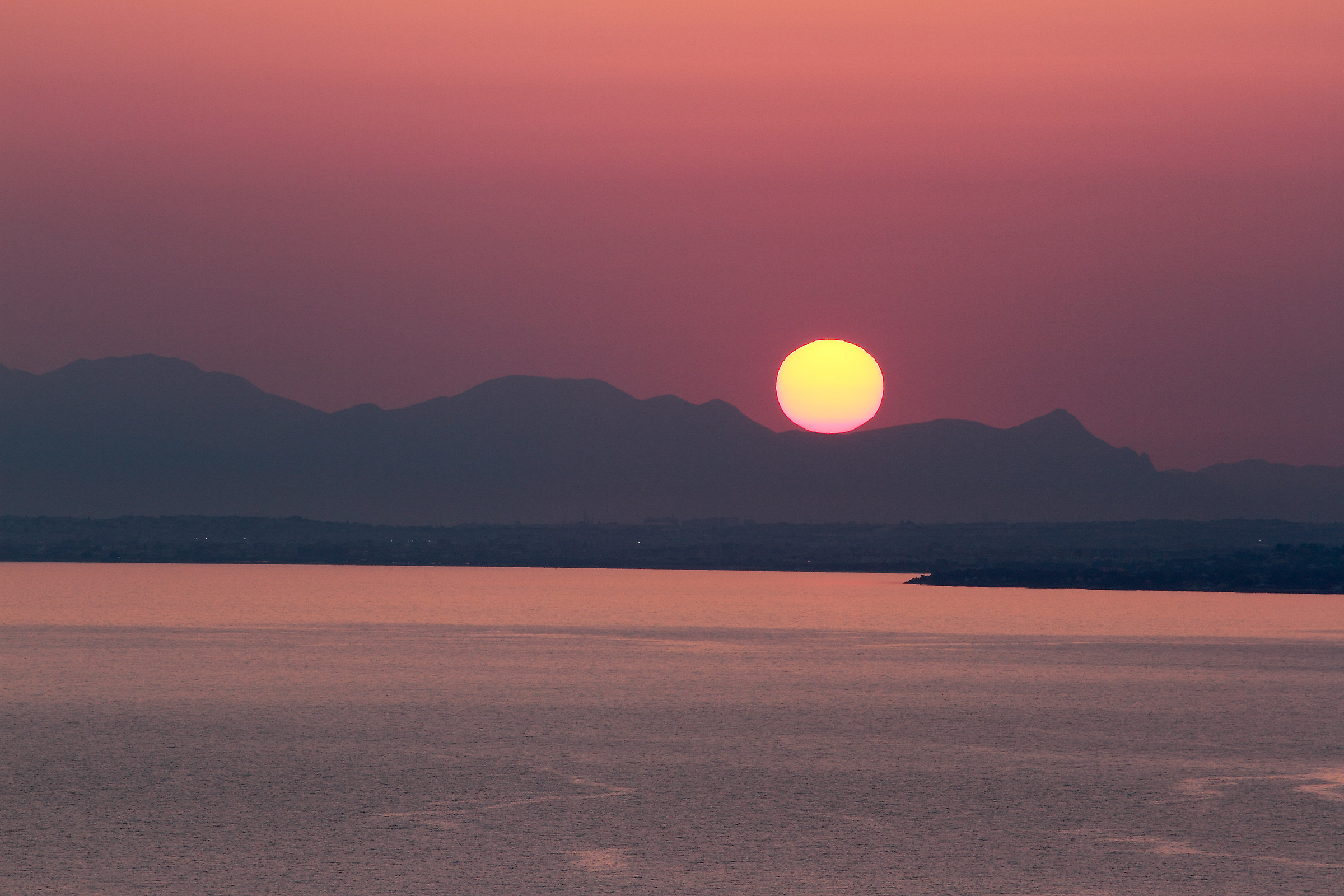 Red sky at night ...