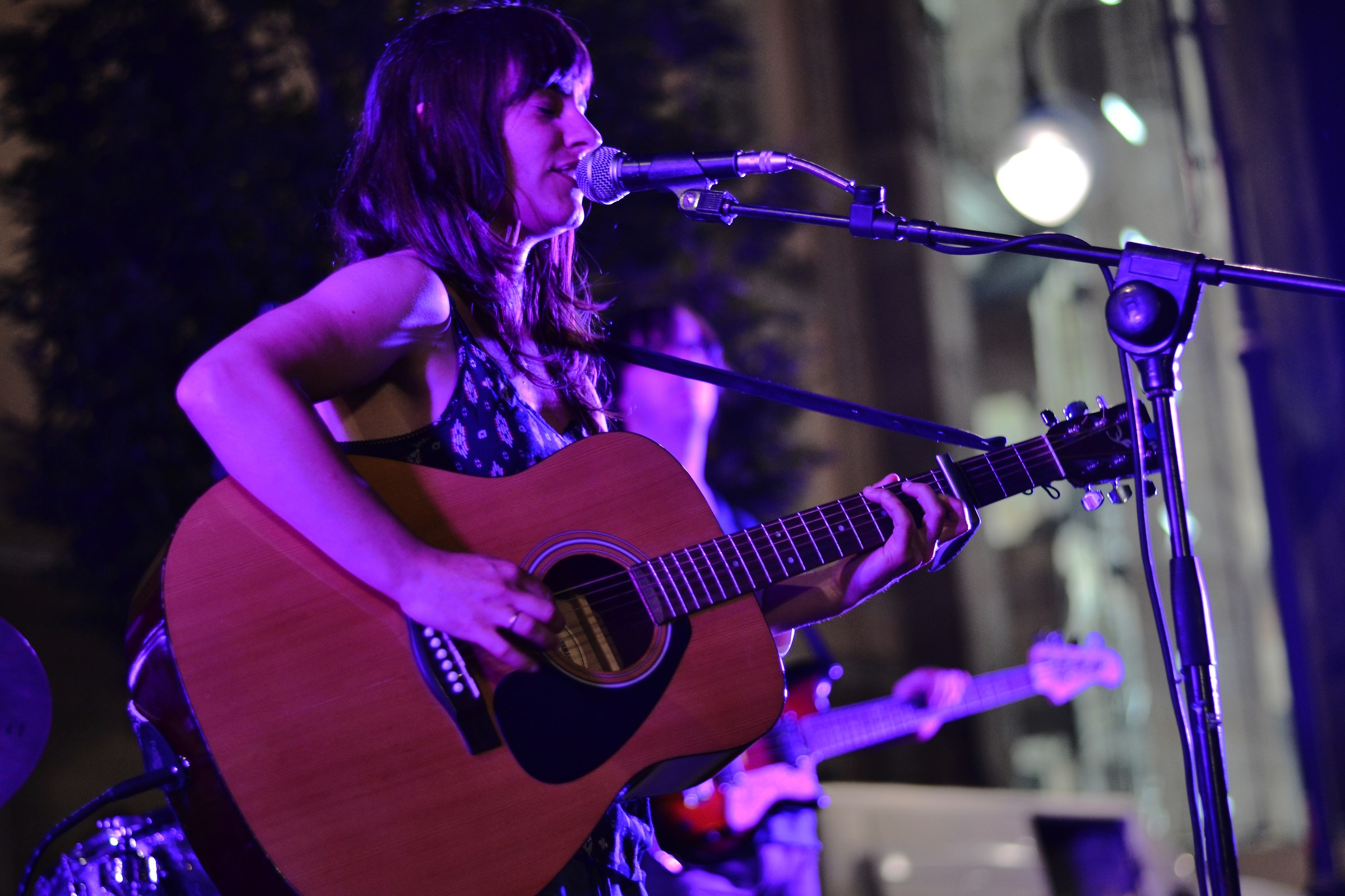 Linda Sutti in concert