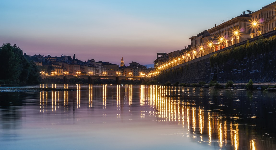 Ponte alle Grazie, Lungarno delle Grazie