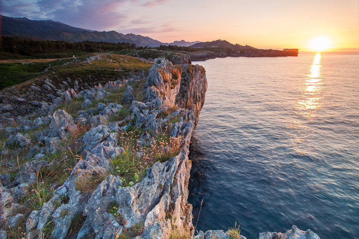 The cliffs of Bufones