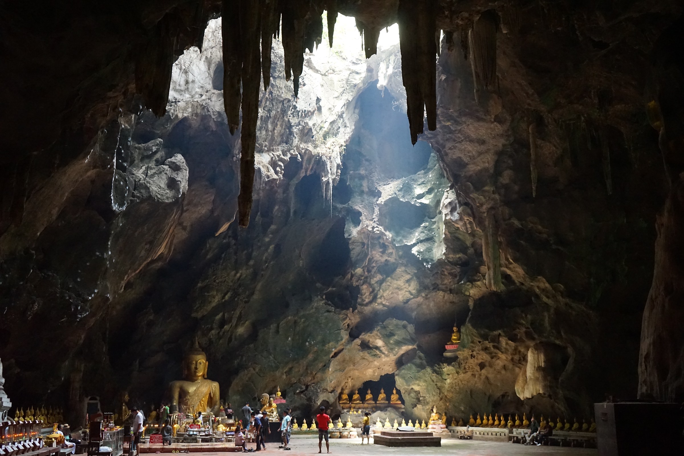 Thailandia - grotta del Budda panoramica