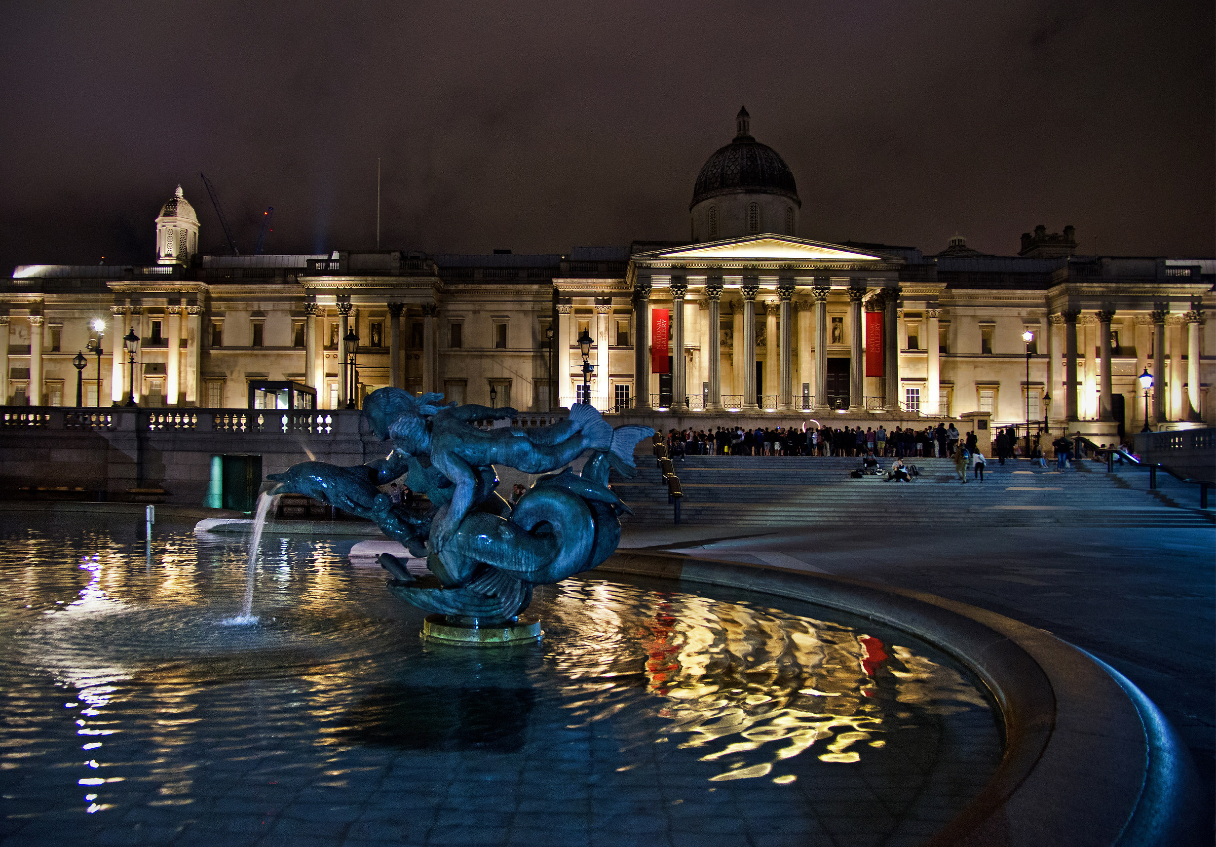National Gallery & Trafalgar Square (Night)