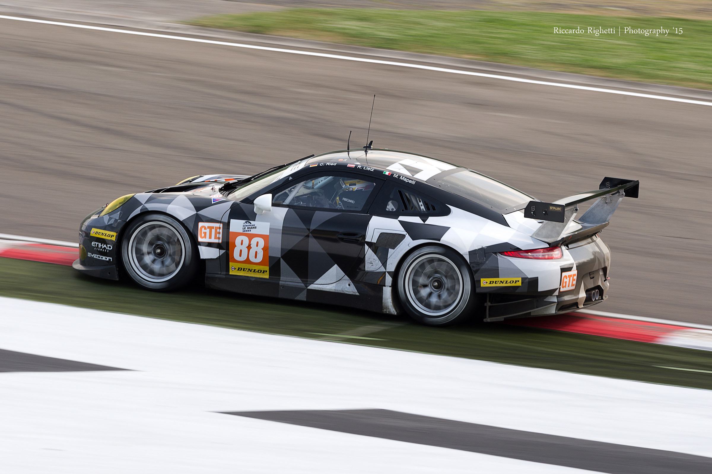 Porsche 911 RSR - elms Imola 2015