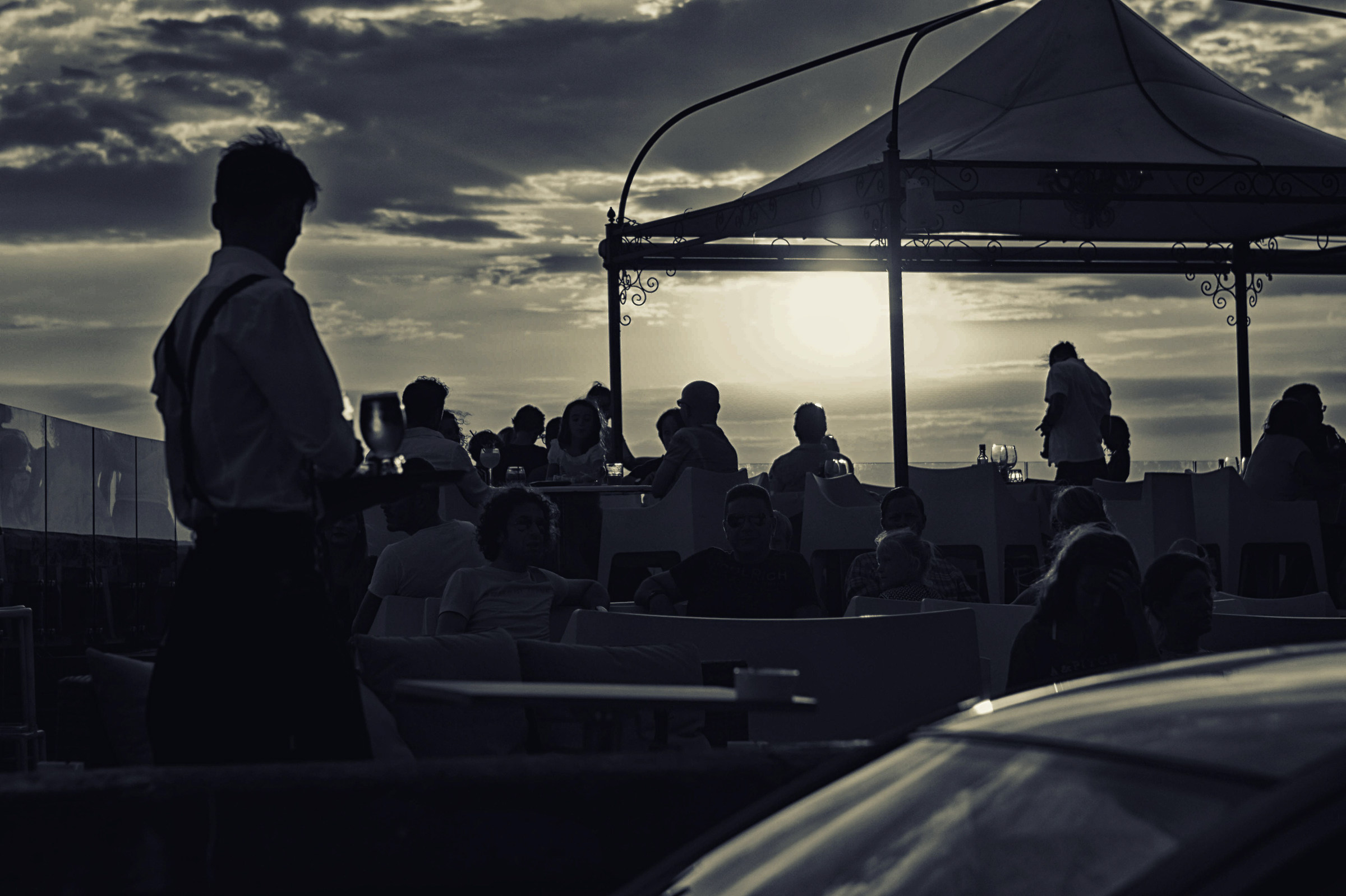 Aperitivo al tramonto