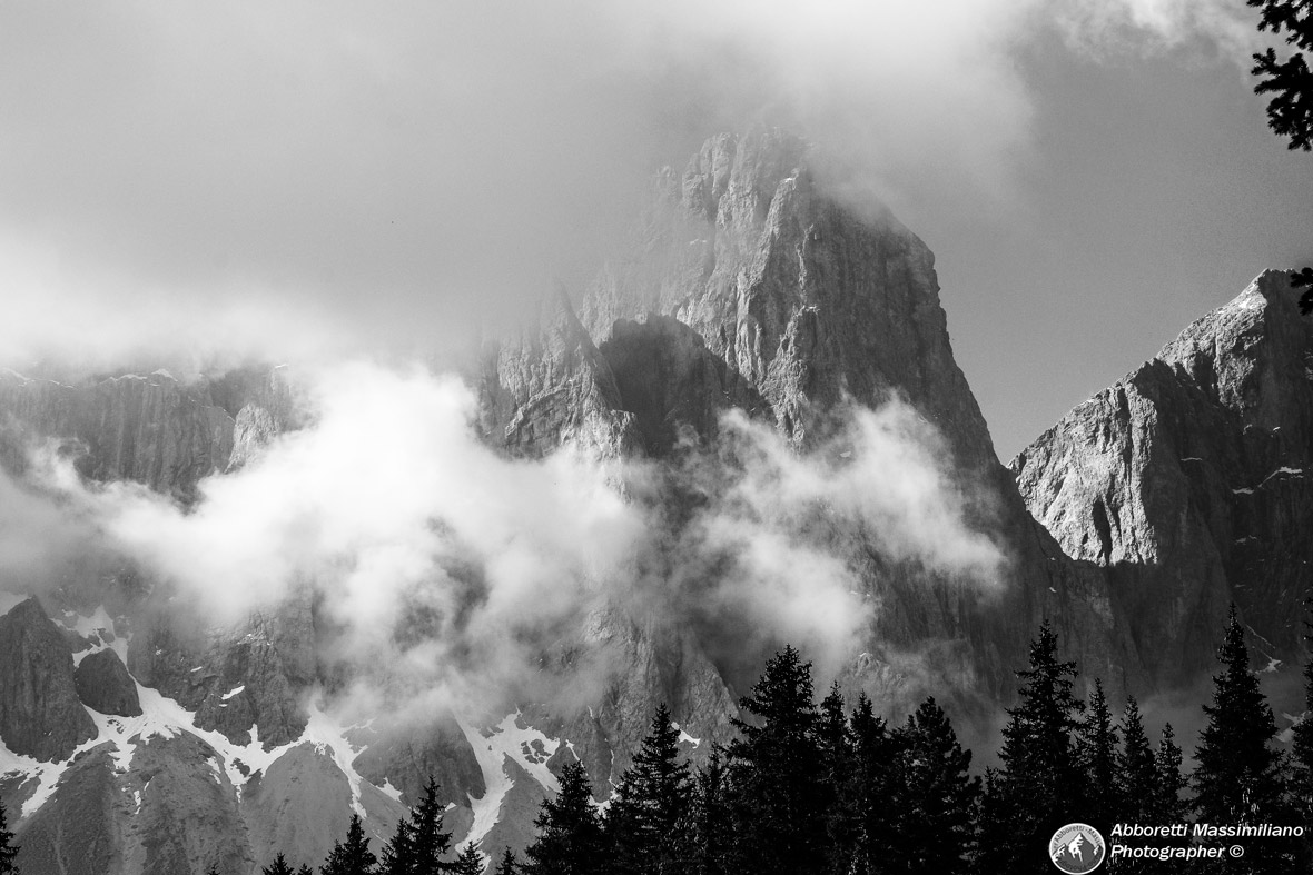 Among the clouds (Furchetta 3030mt) gr.ODLE