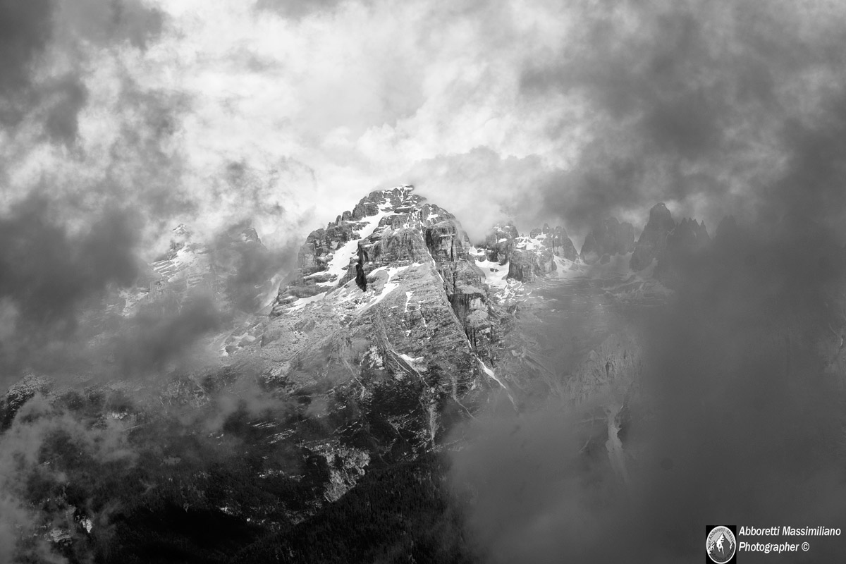 Tosa top in the clouds