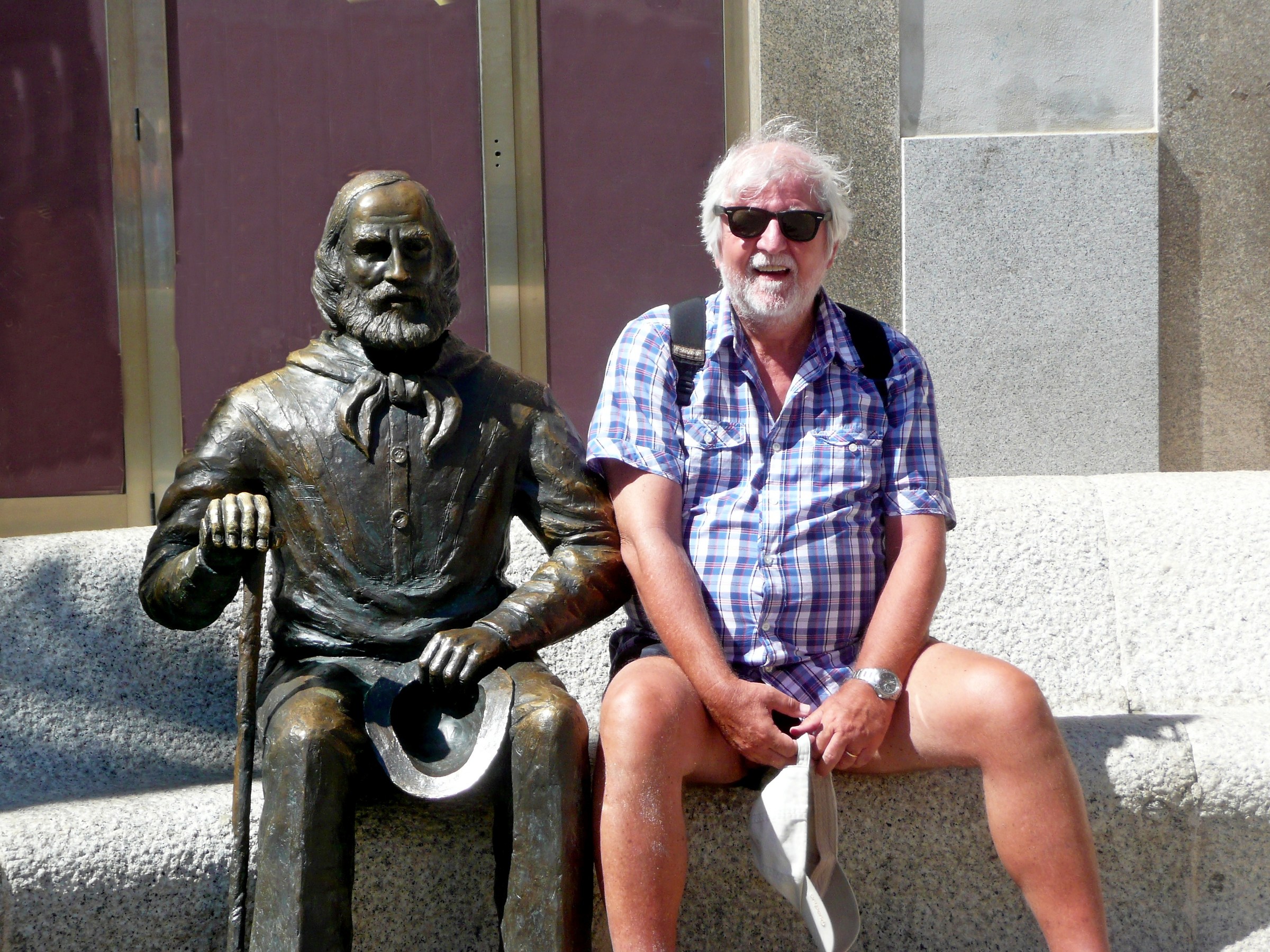 a Caprera con l'amico Peppino