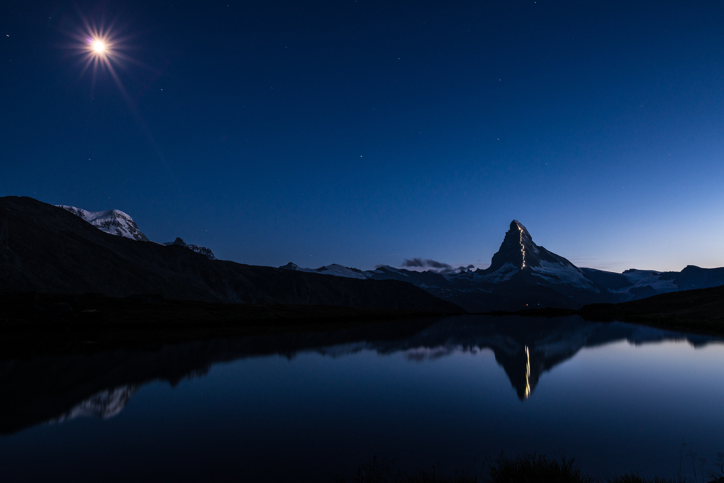Matterhorn al chiaro di luna