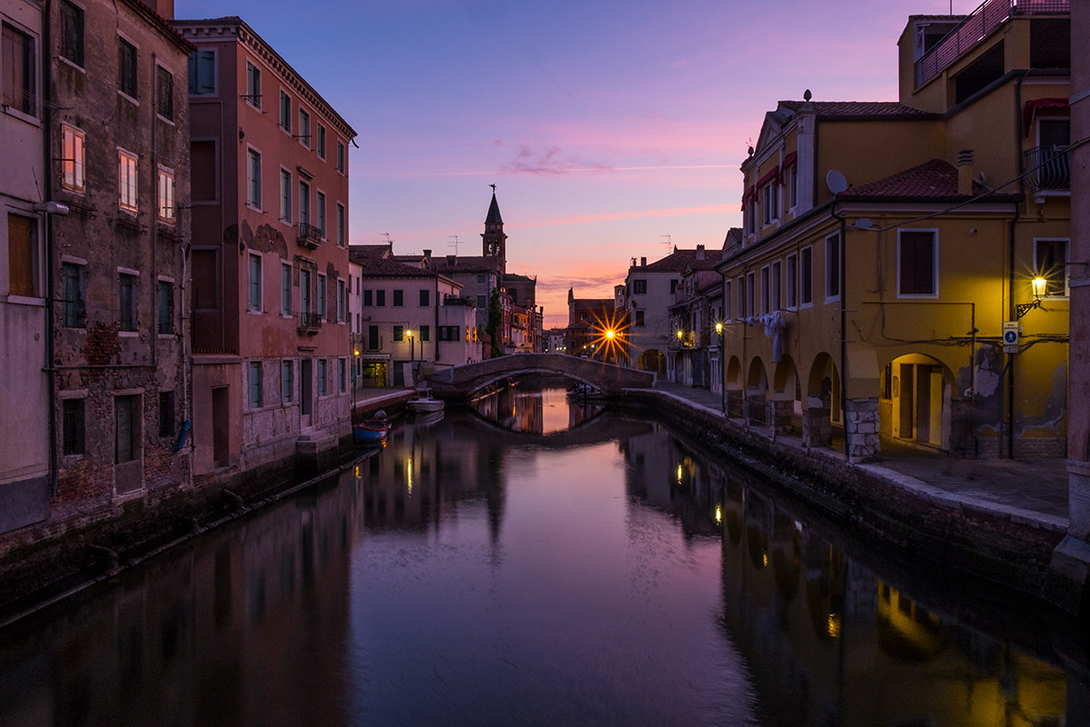 Le prime luci Dell'alba