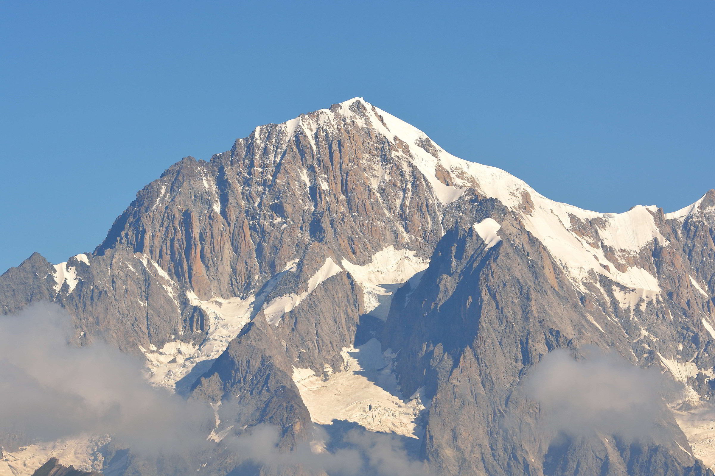 Mont Blanc from Lake Pietrarossa