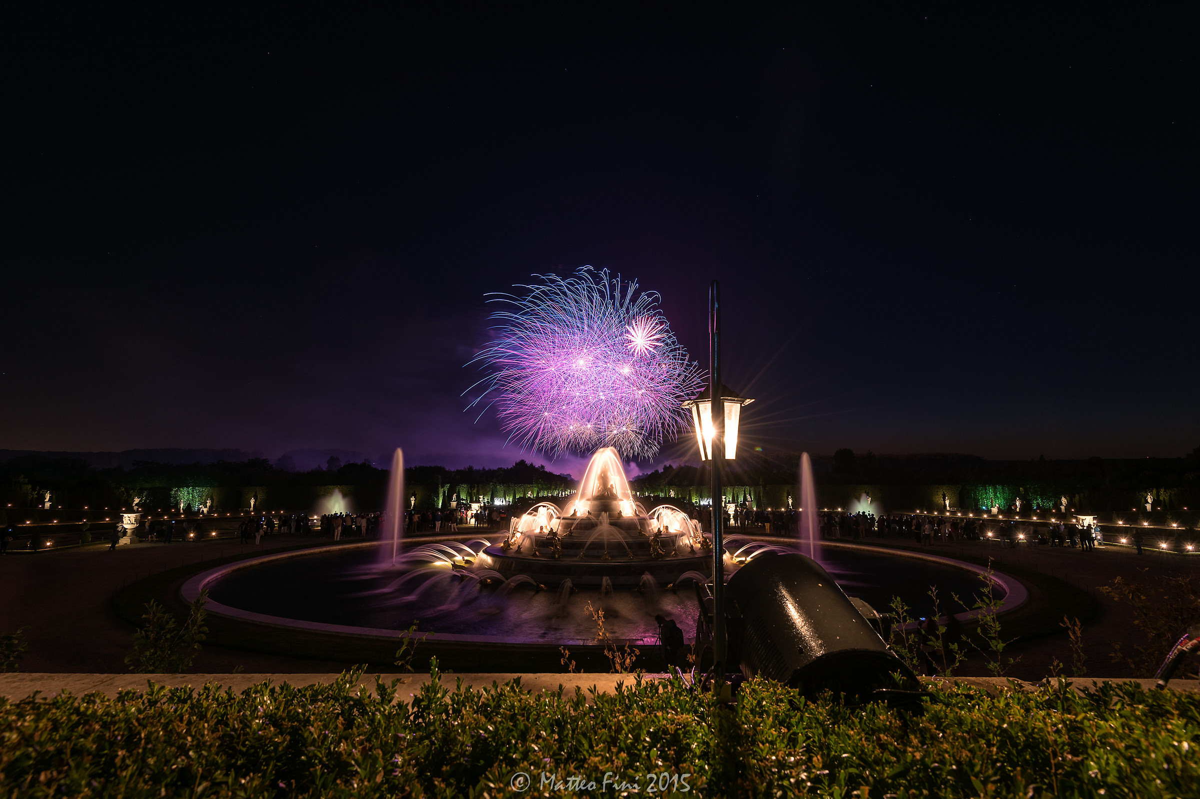 The fountains night show - Versailles