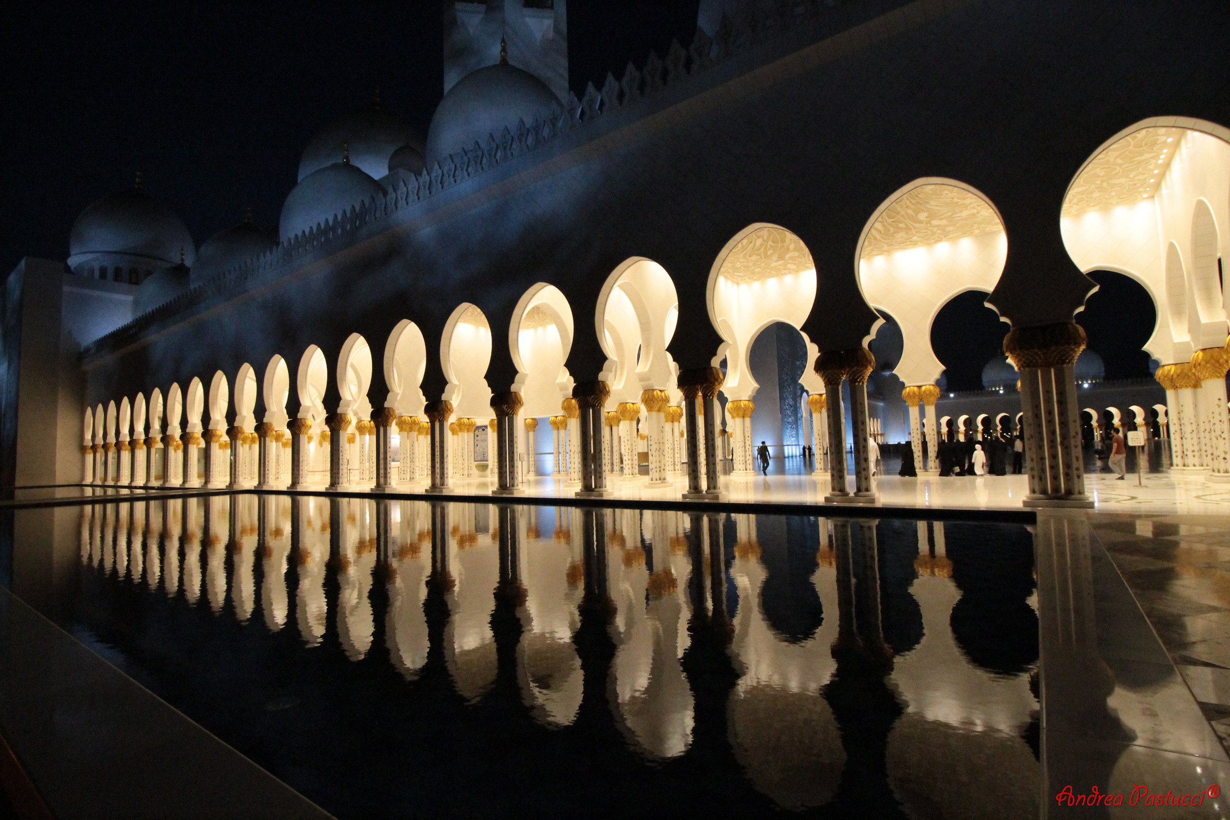 riflessi d'Arabia in moschea