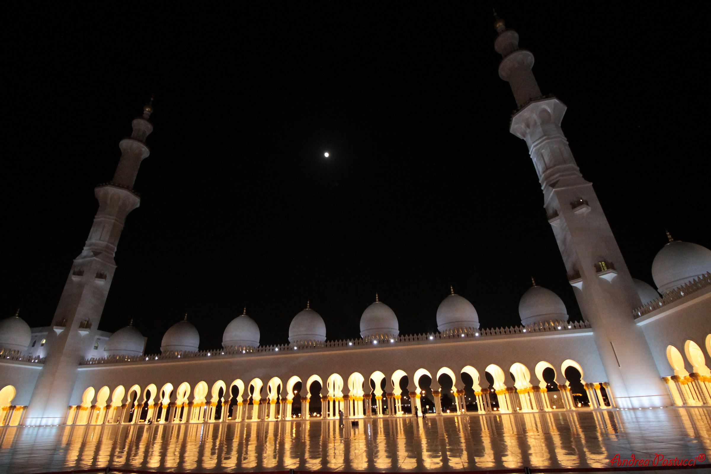 le mille e una notte nella gran mosque abu dhabi